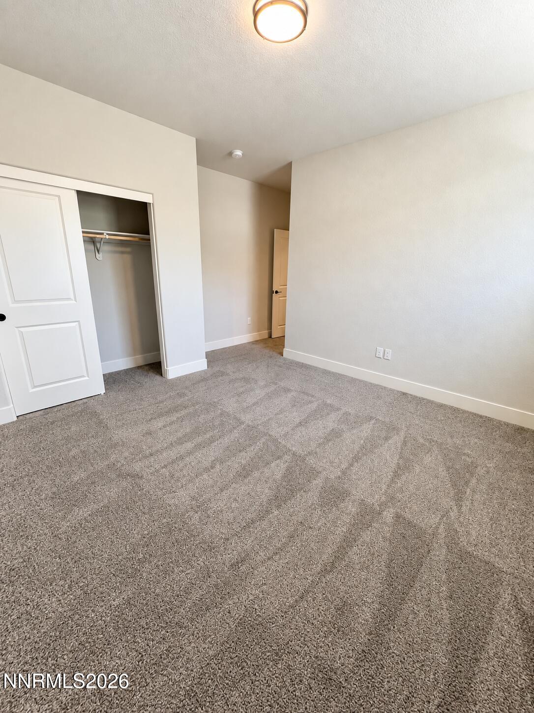 468 Blackbird Lane Property Photo 11