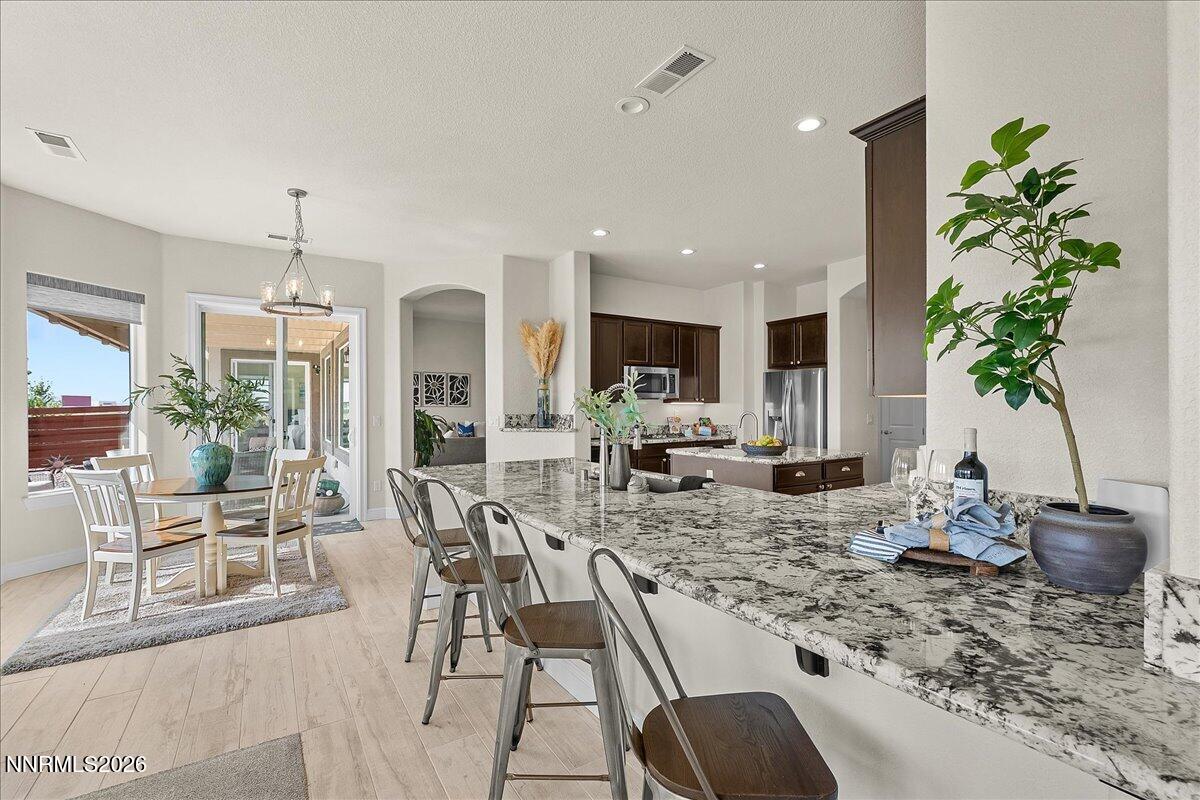 20 Diamond Stream Court Property Photo 17