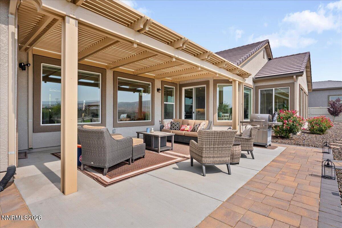 20 Diamond Stream Court Property Photo 38