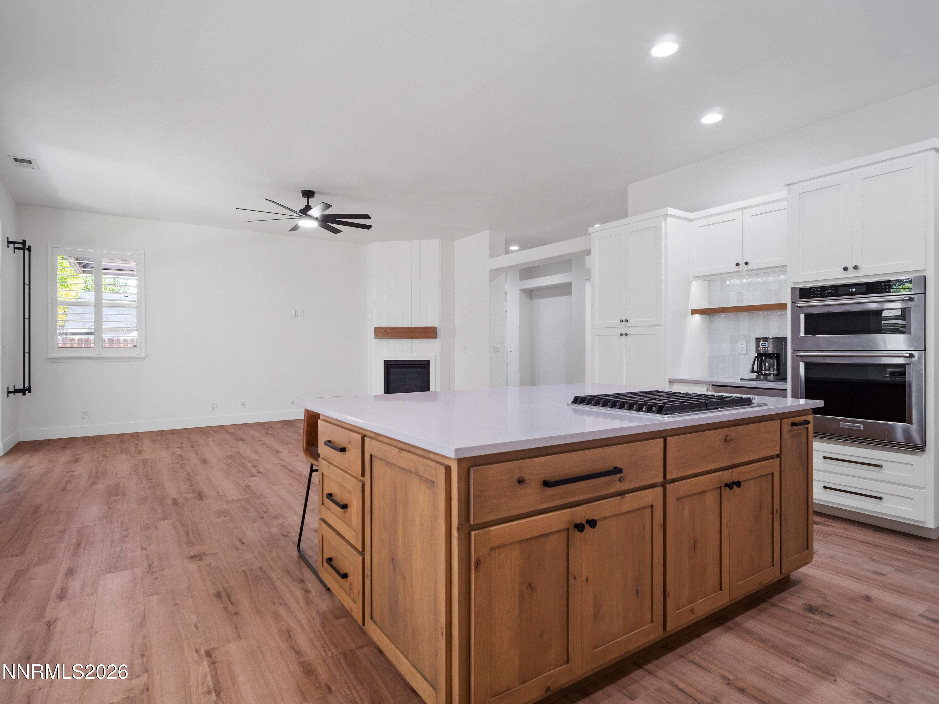 1376 Stodick Lane Property Photo 8