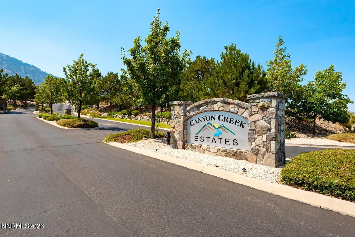 336 James Canyon Loop Property Photo 1