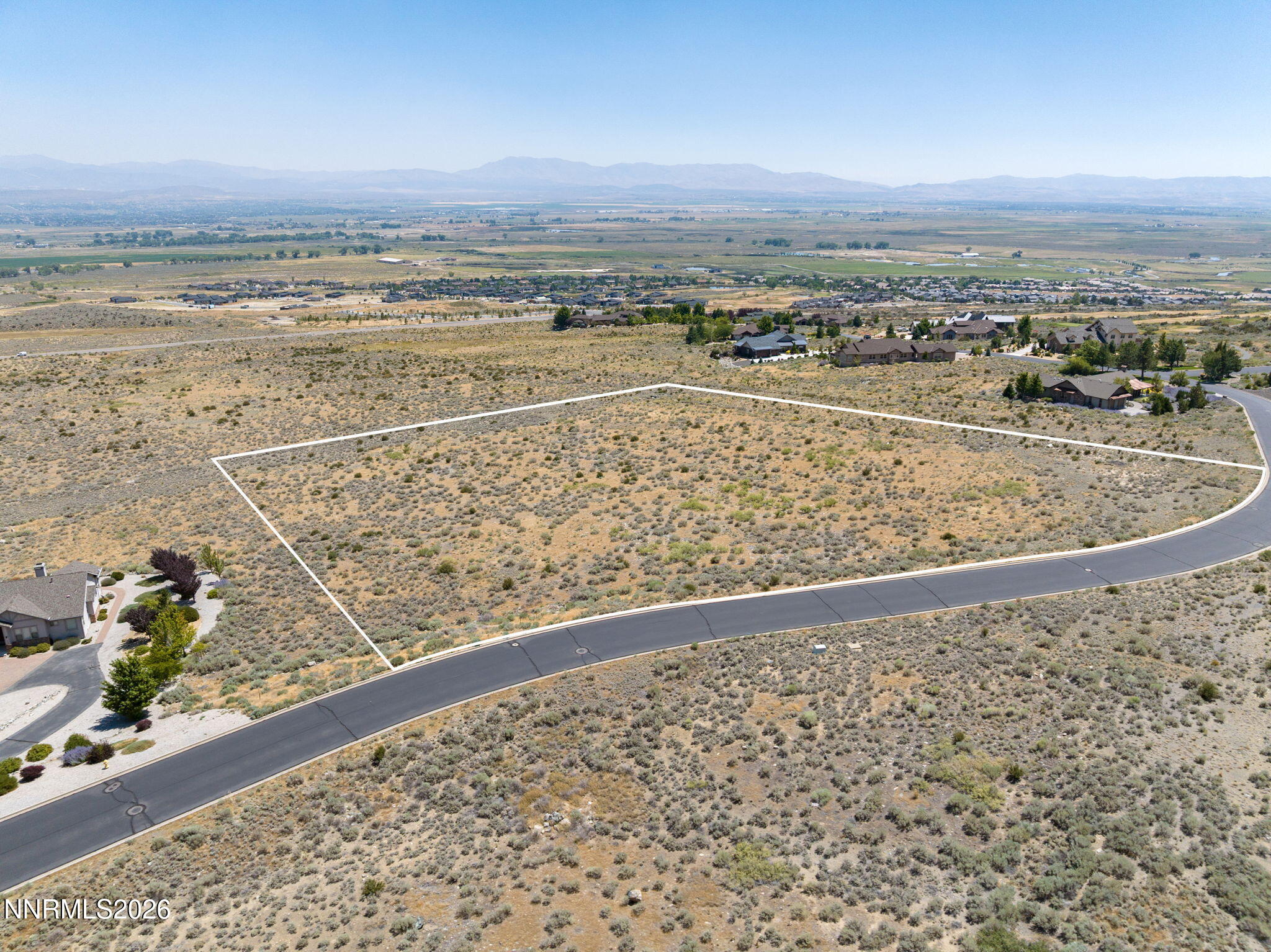 336 James Canyon Loop Property Photo 3