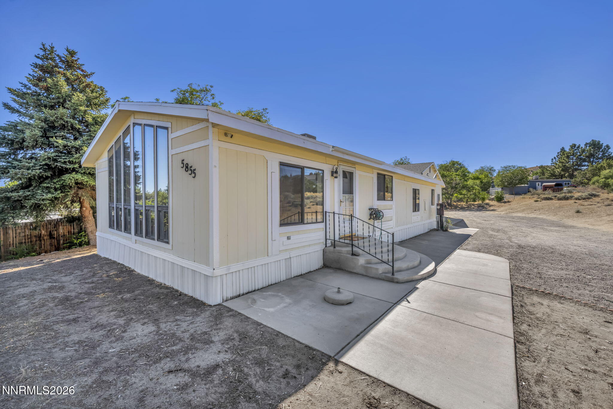 5855 Sun Valley Boulevard Property Photo 2