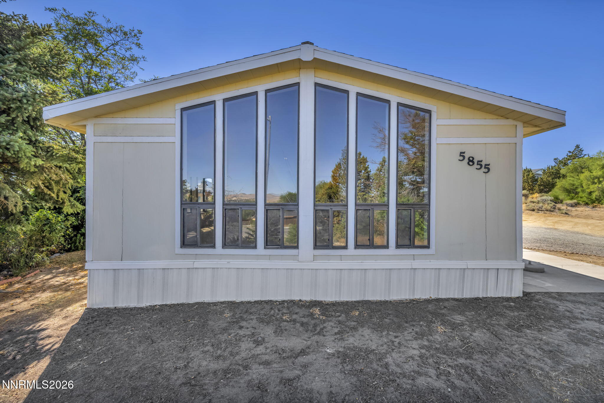 5855 Sun Valley Boulevard Property Photo 4