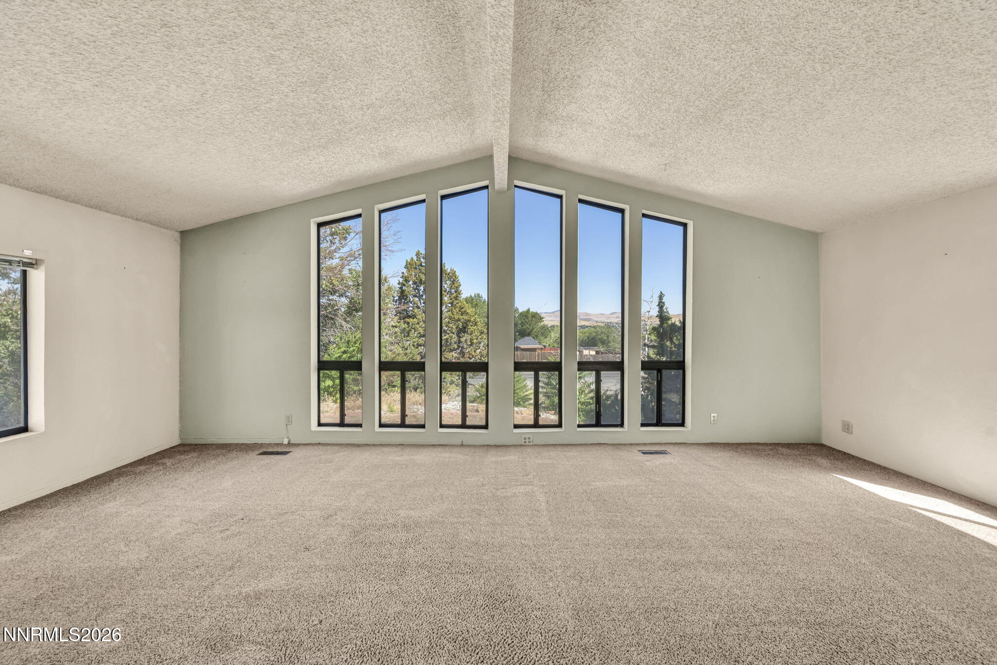 5855 Sun Valley Boulevard Property Photo 10