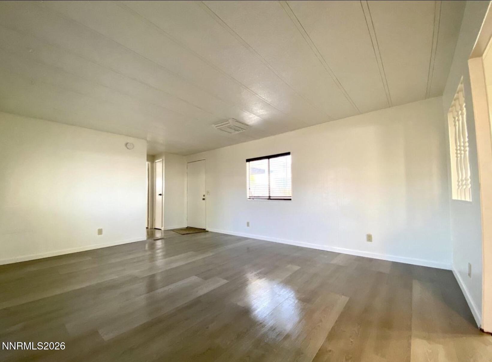410 Parkland Way Property Photo 3