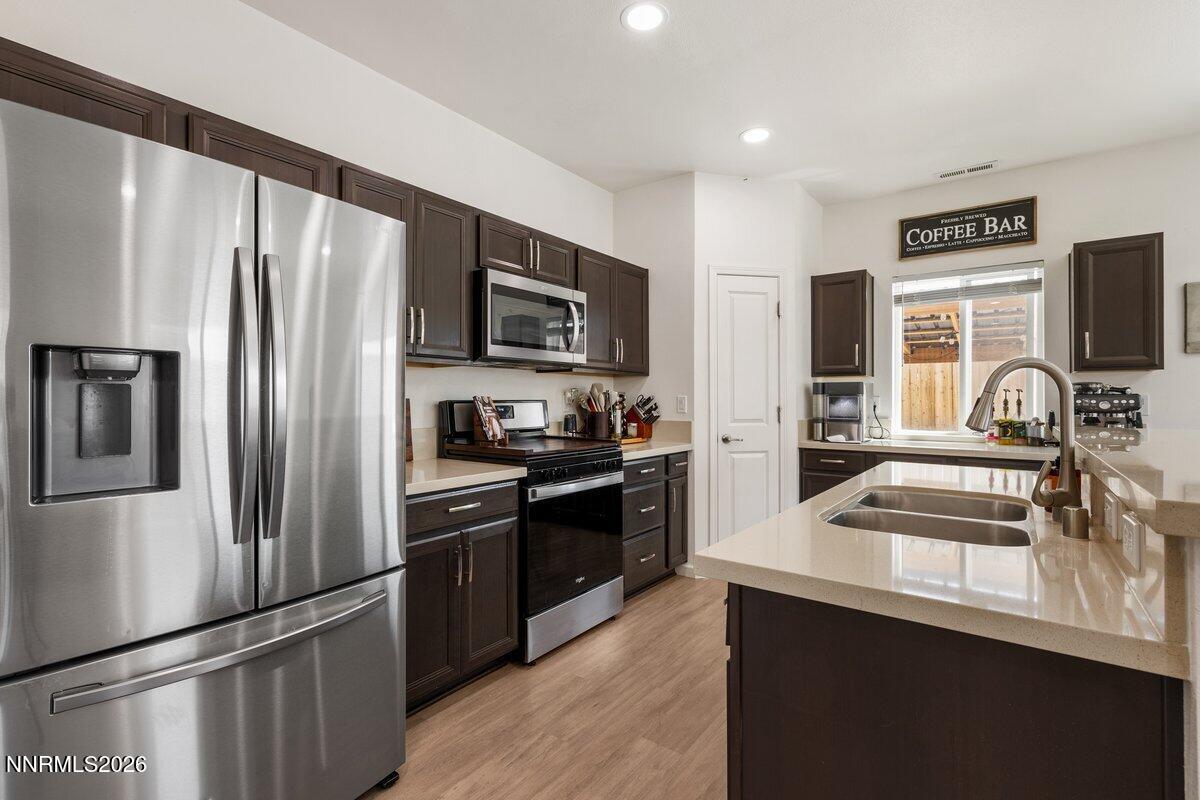 1332 Serenity Circle Property Photo 4