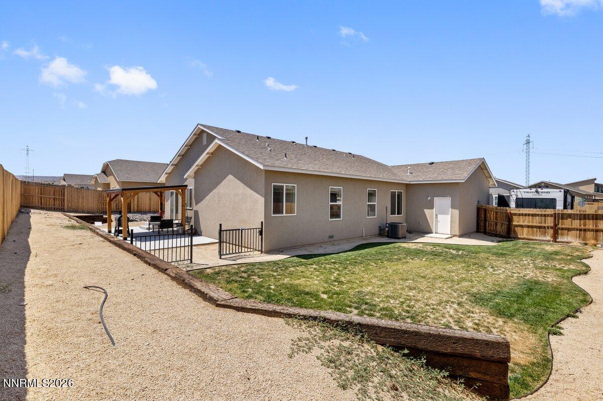 1332 Serenity Circle Property Photo 15