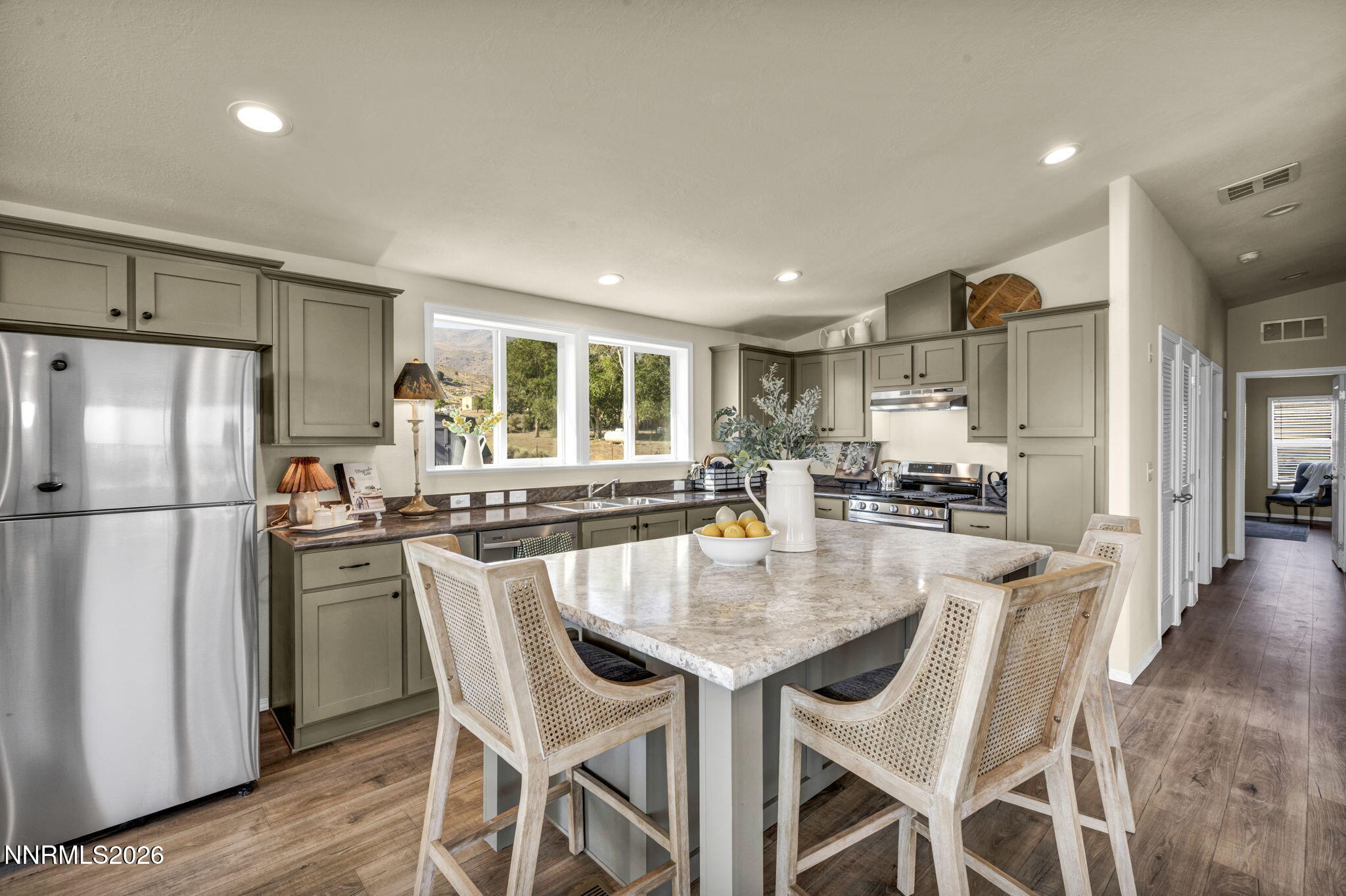 1336 Limestone Road Property Photo 2