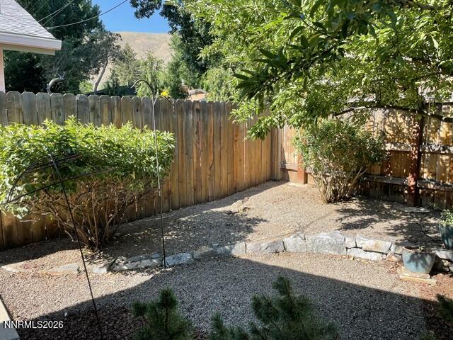 540 S Richmond Avenue Property Photo 6