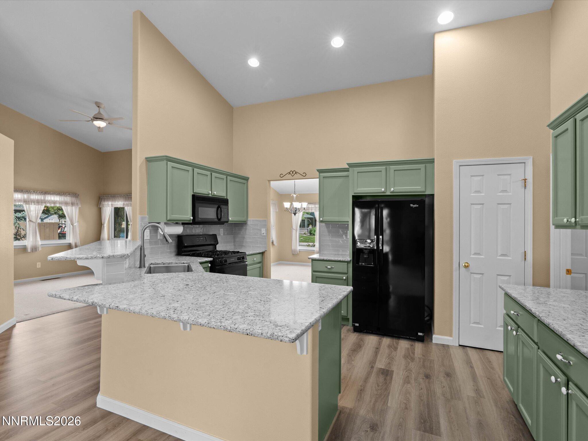 1355 Guiness Way Property Photo 16