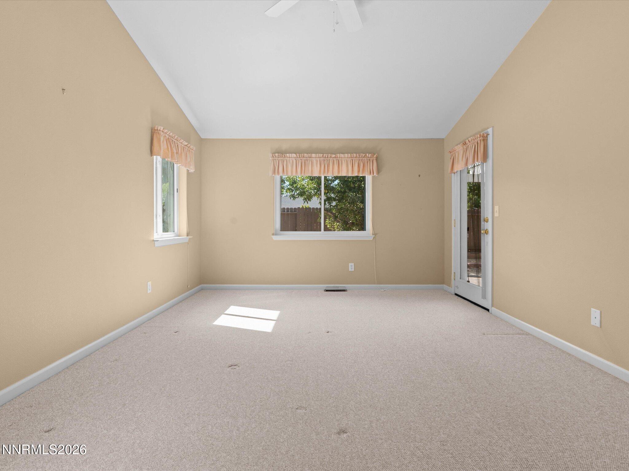1355 Guiness Way Property Photo 25