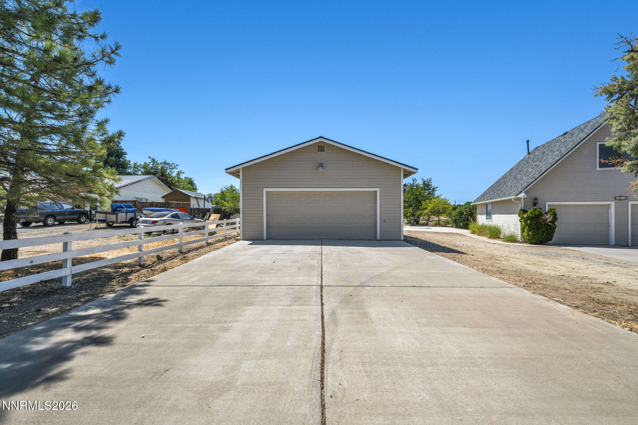 1811 Helman Drive Property Photo 3