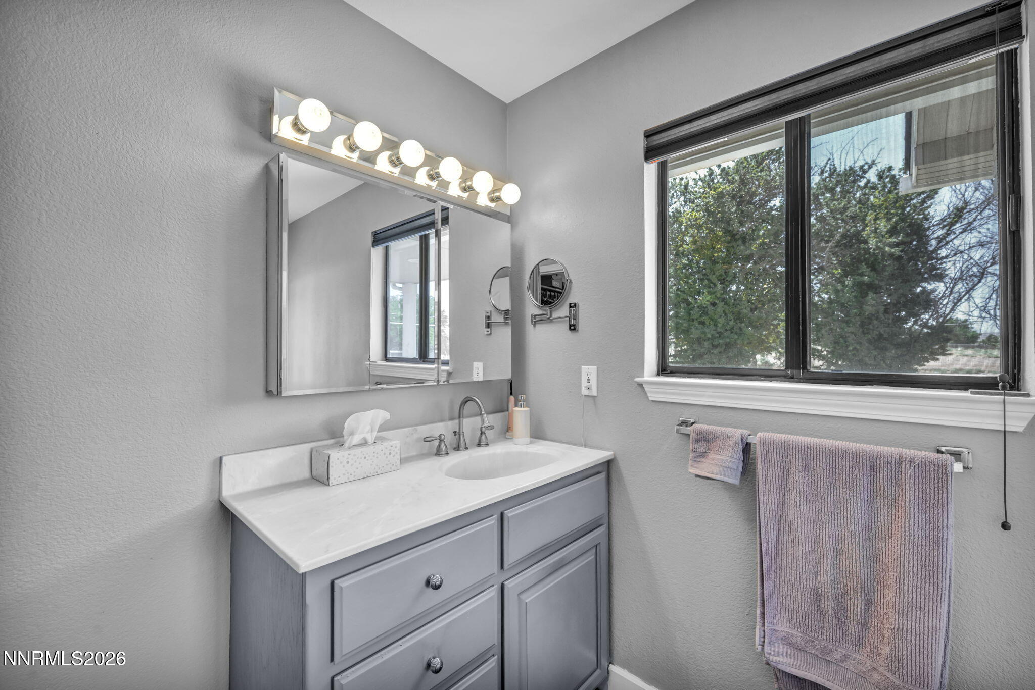 1811 Helman Drive Property Photo 49