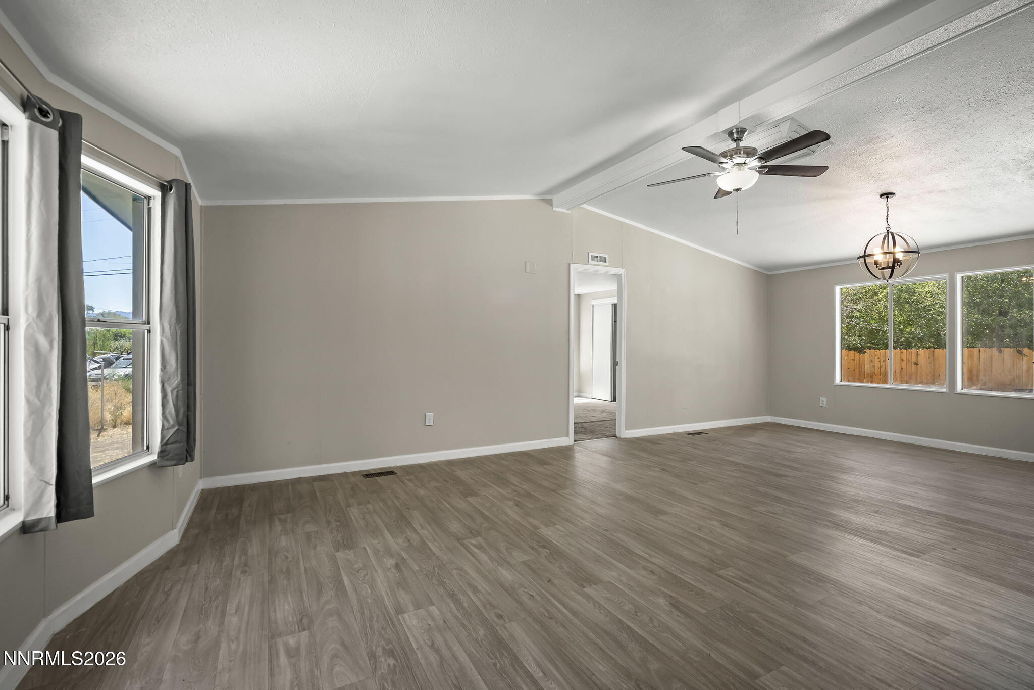 4075 Bobolink Circle Property Photo 2