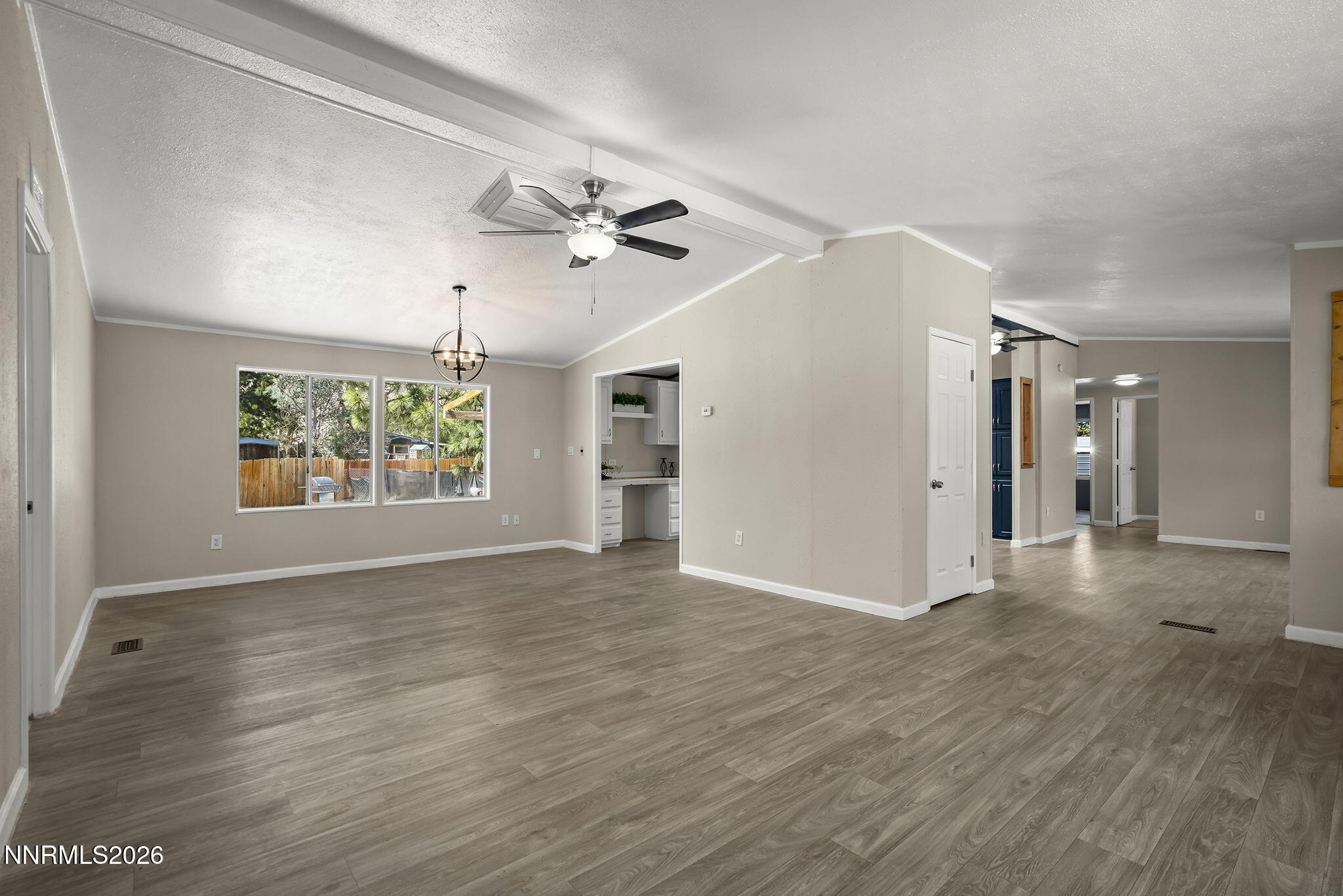 4075 Bobolink Circle Property Photo 4