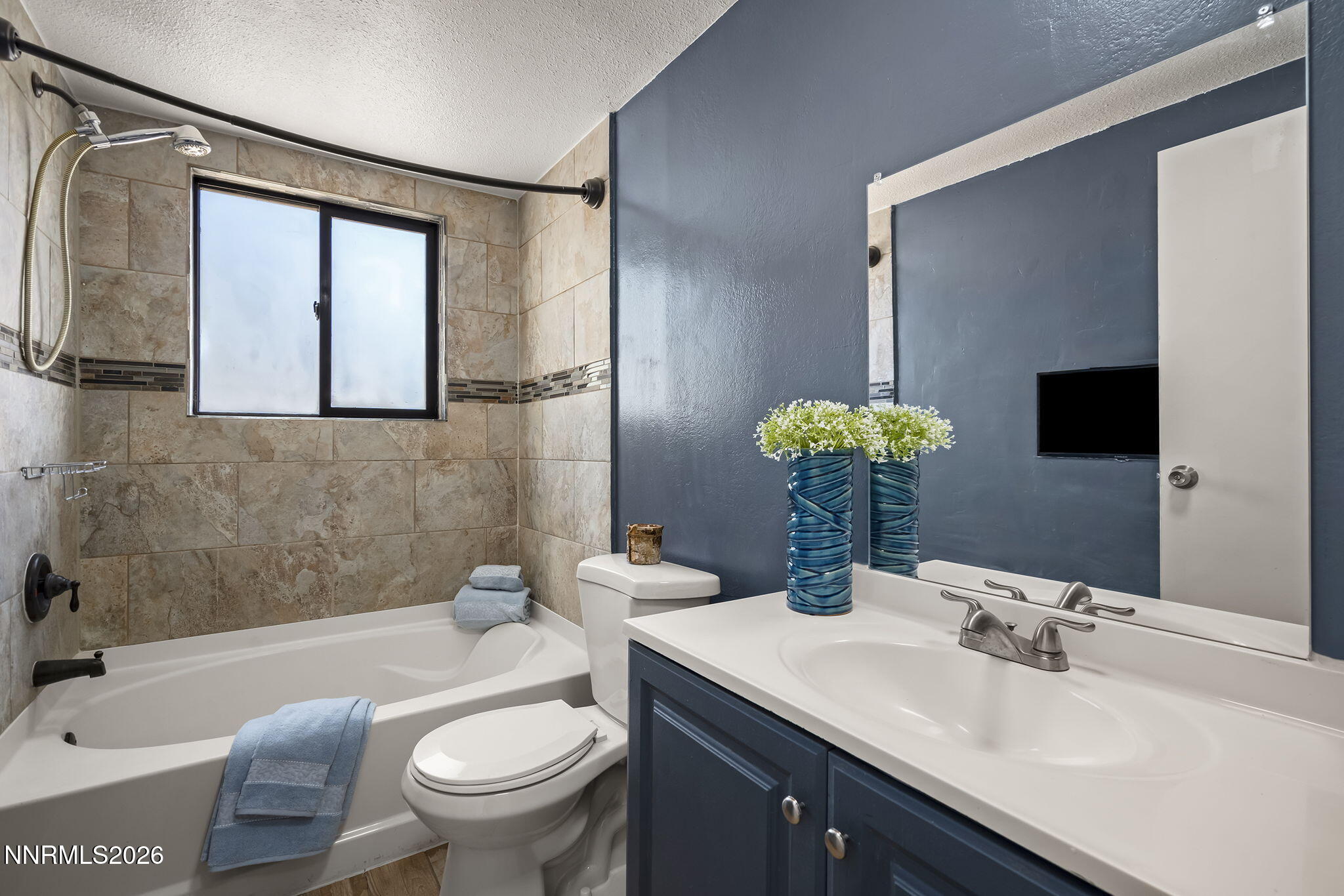 4075 Bobolink Circle Property Photo 15