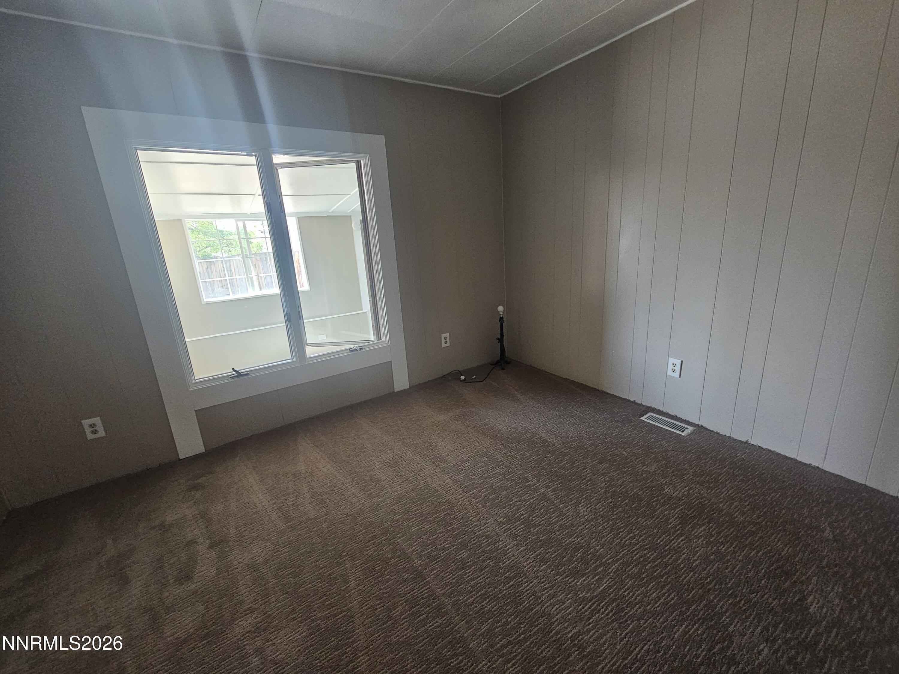 3715 Amber Street Property Photo 7