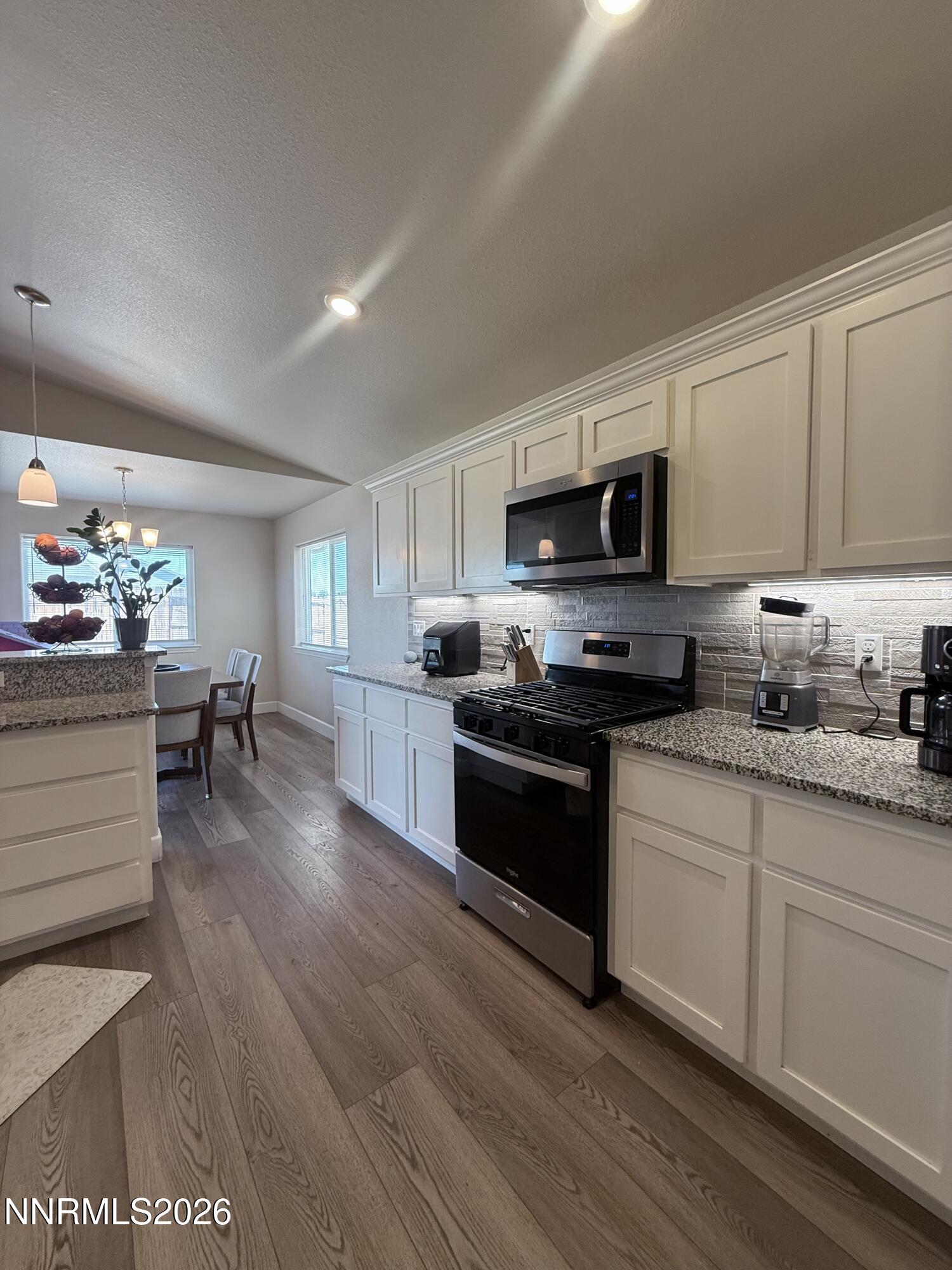 112 Toiyabe Lane Property Photo 6