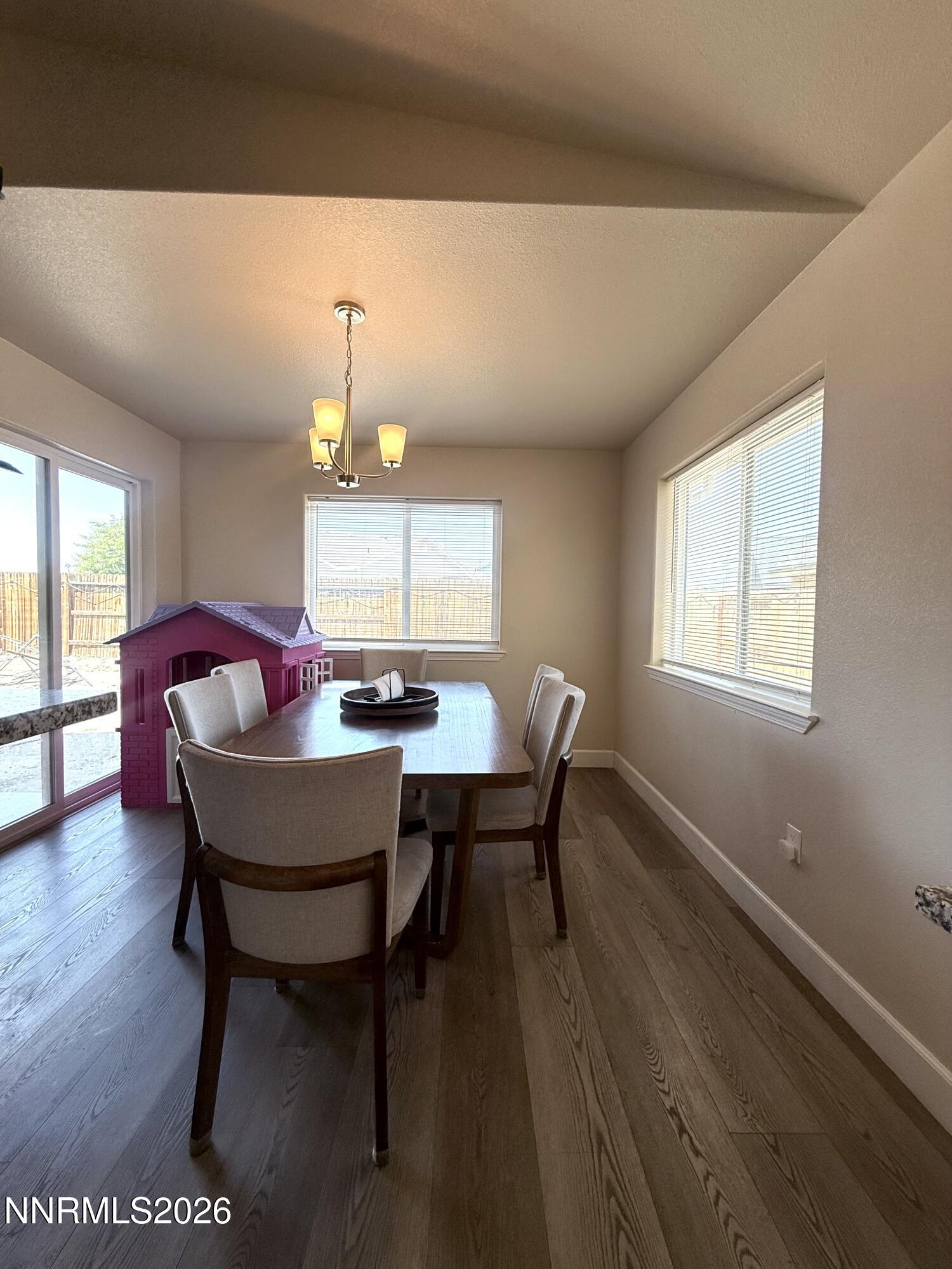112 Toiyabe Lane Property Photo 11