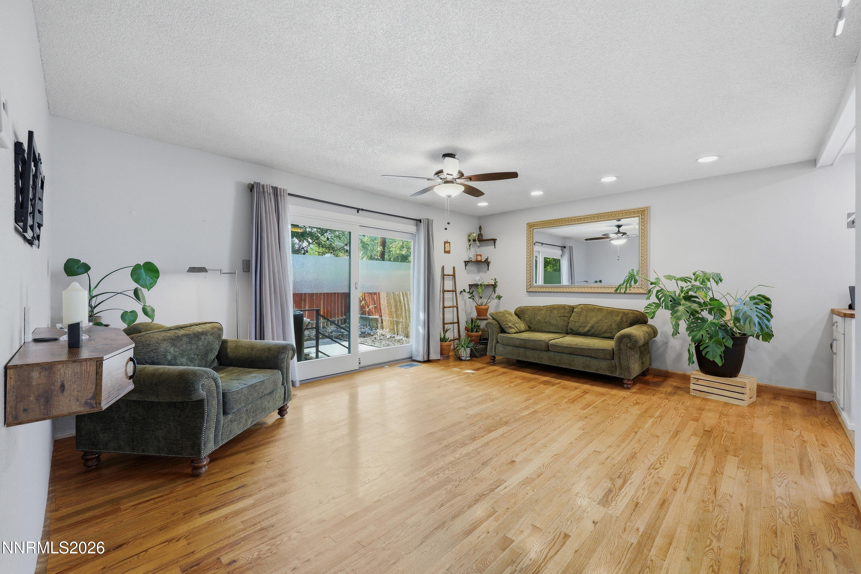 1215 Colusa Drive Property Photo 16