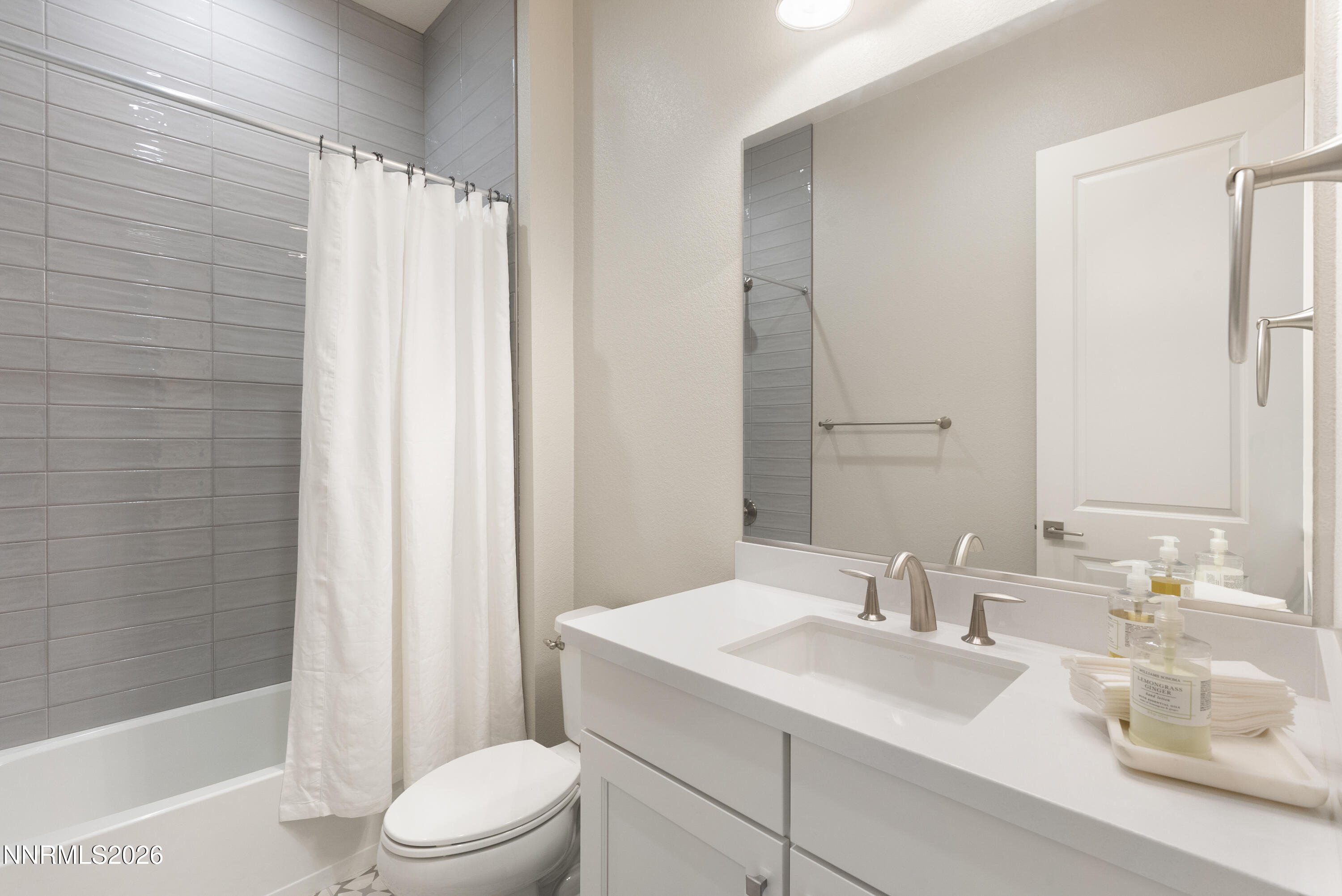 2285 White Clay Drive Property Photo 13