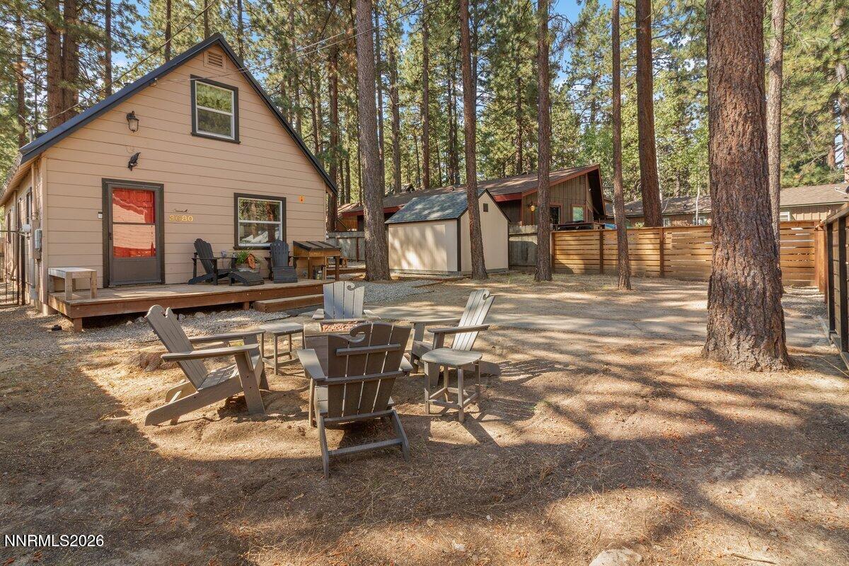 3680 Aspen Avenue Property Photo 3