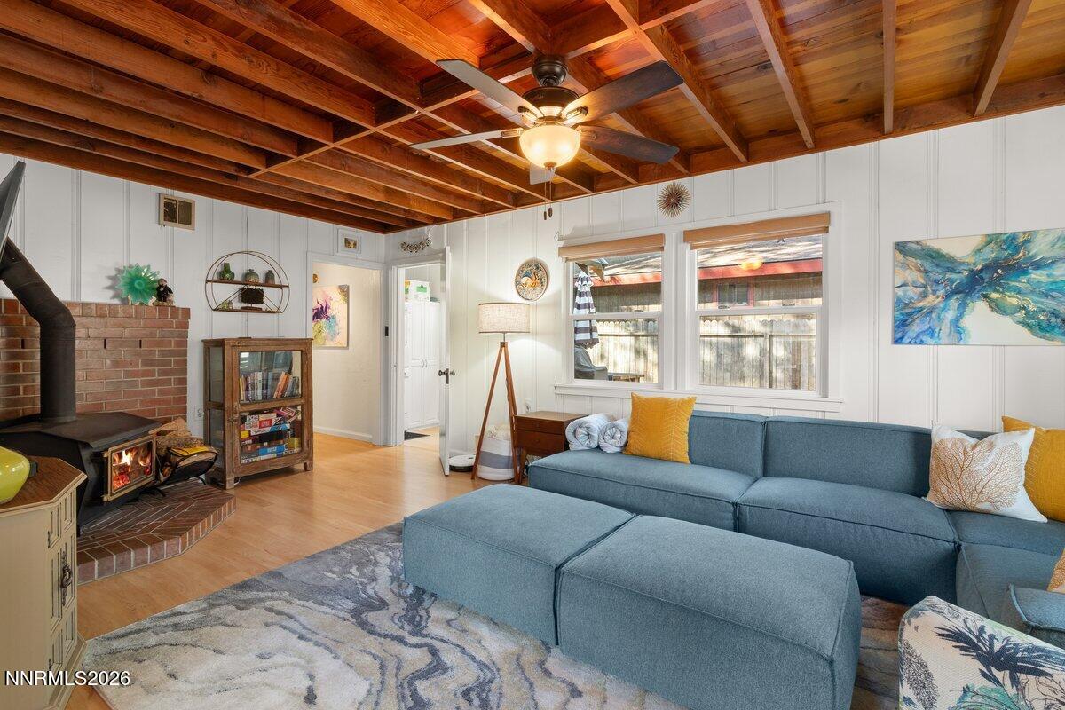 3680 Aspen Avenue Property Photo 11