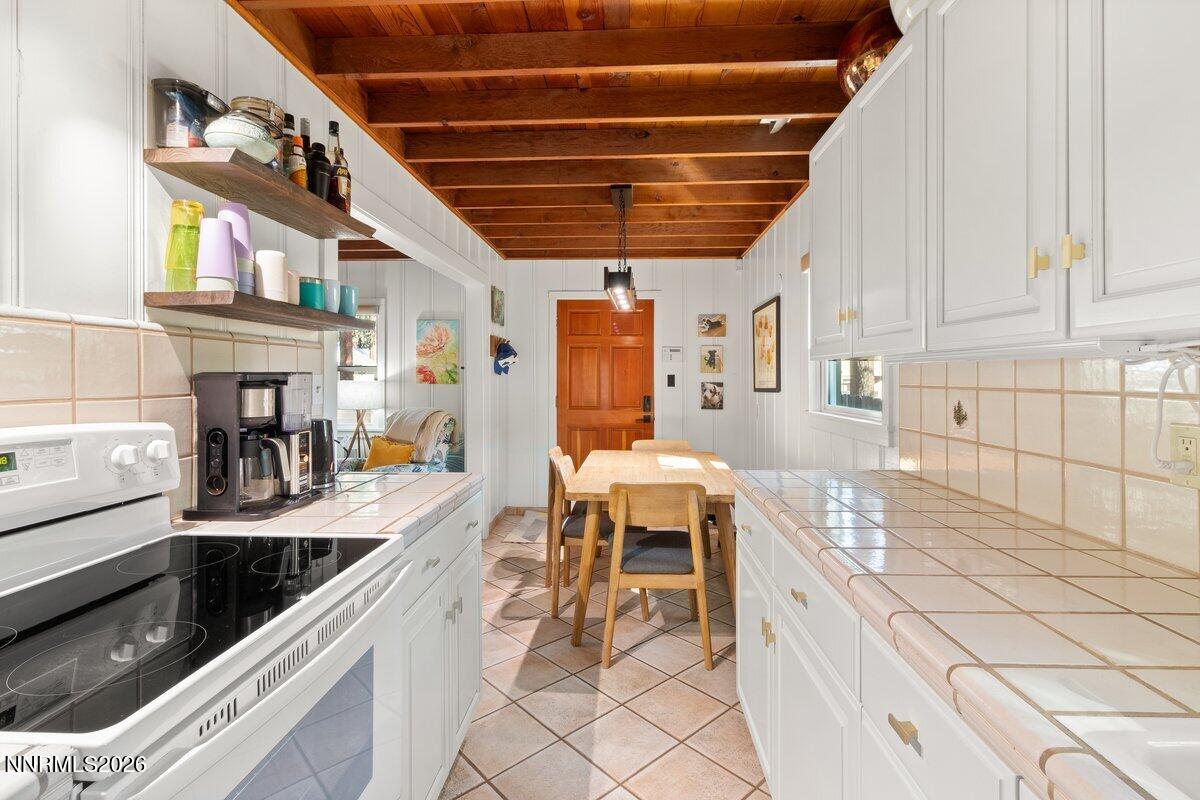 3680 Aspen Avenue Property Photo 13