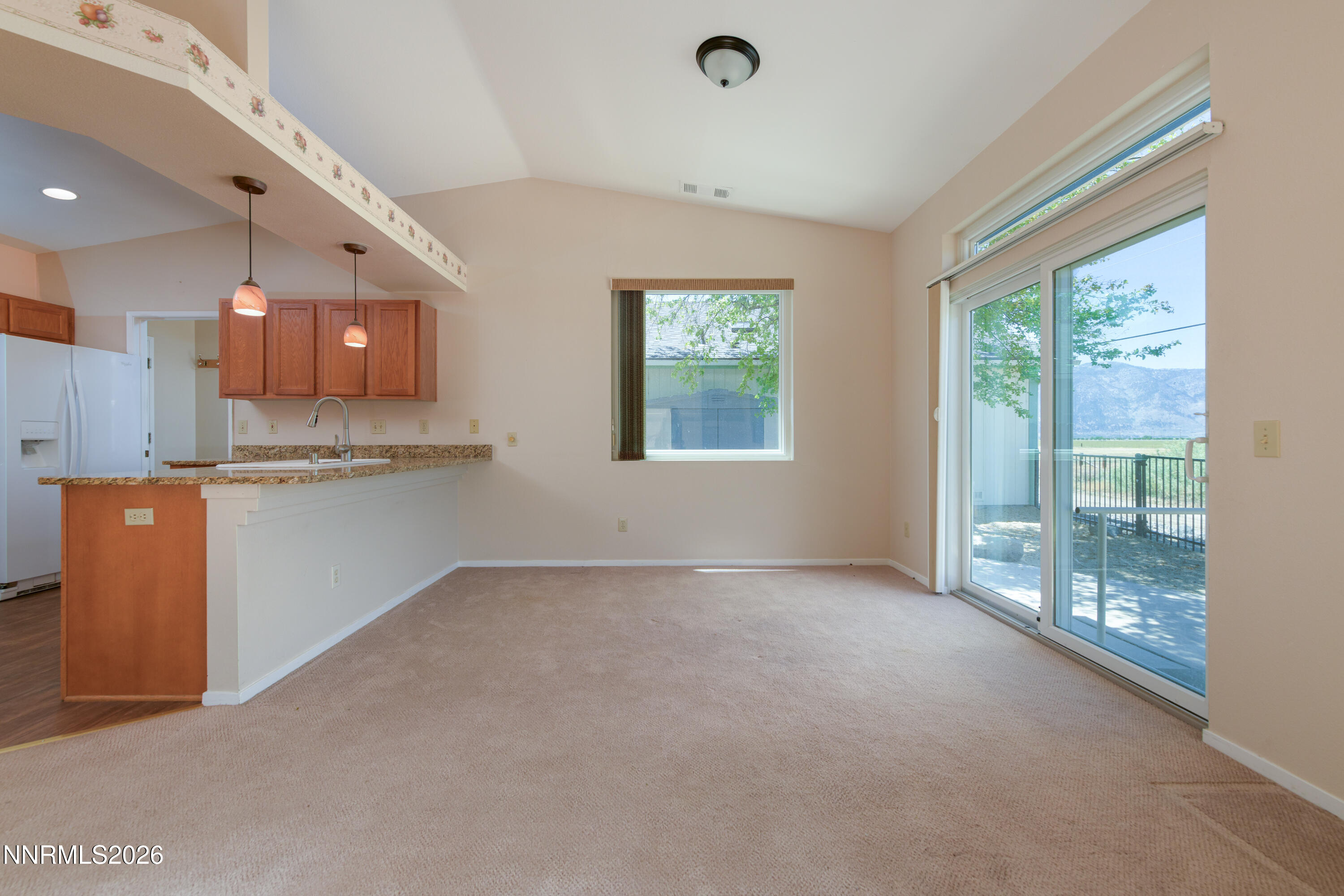 1163 White Oak Loop Property Photo 5