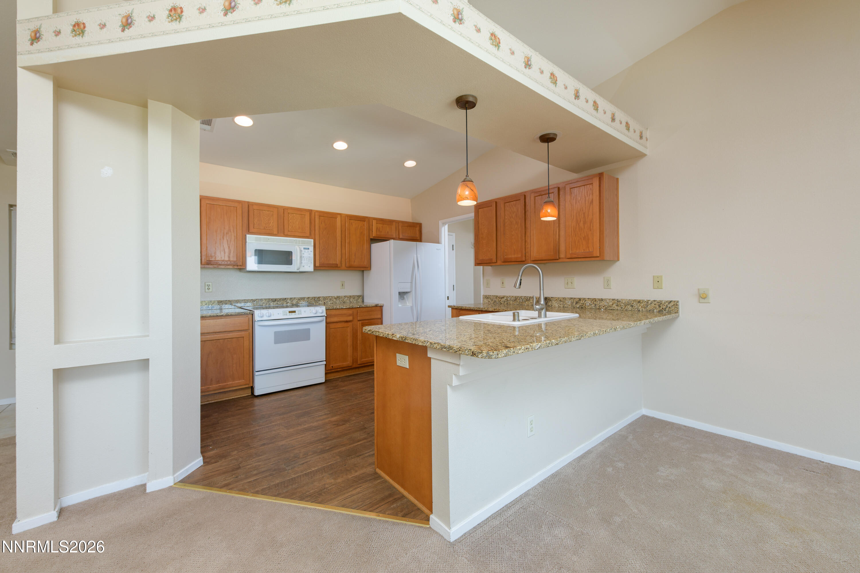 1163 White Oak Loop Property Photo 6