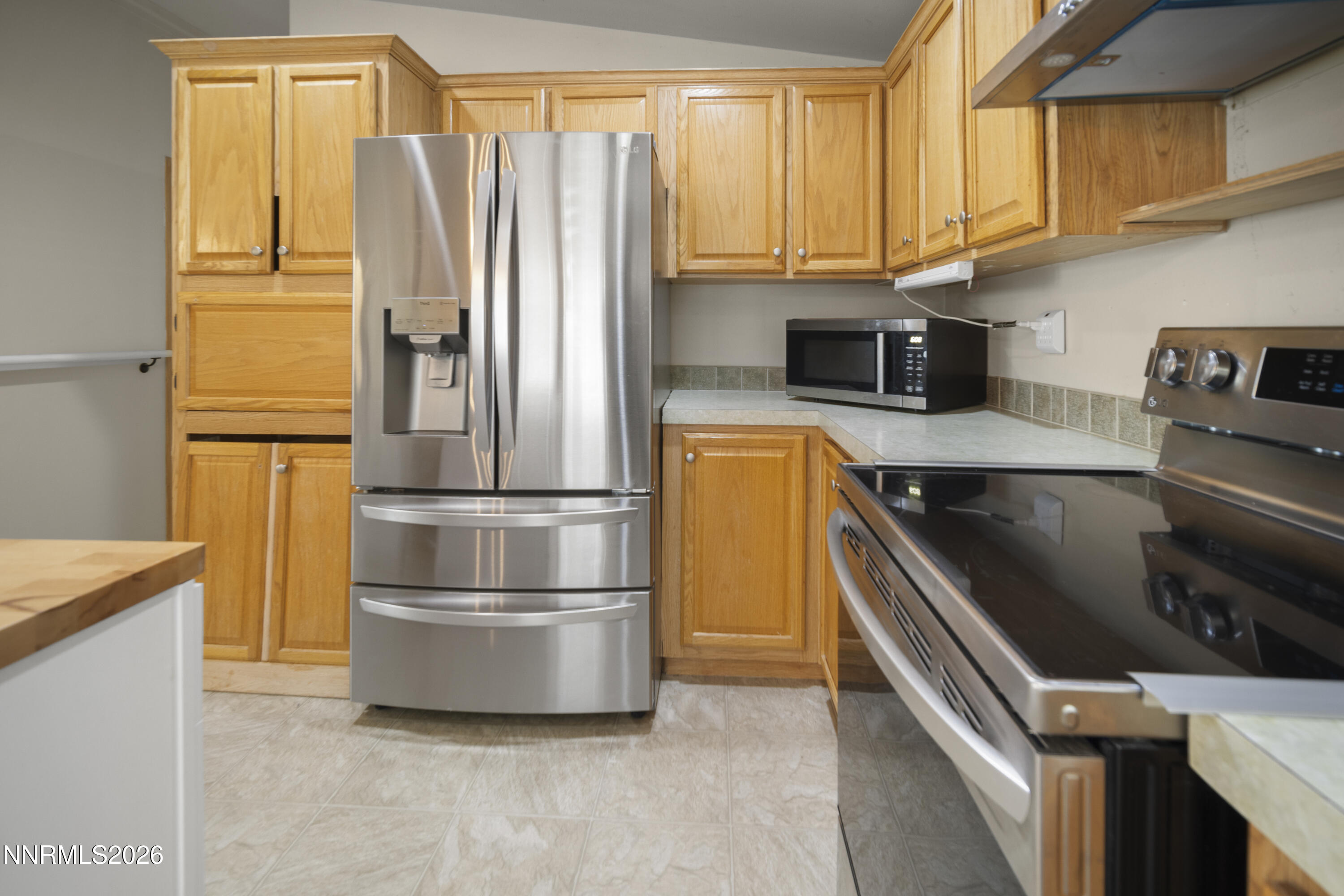 3614 Deodar Street Property Photo 7