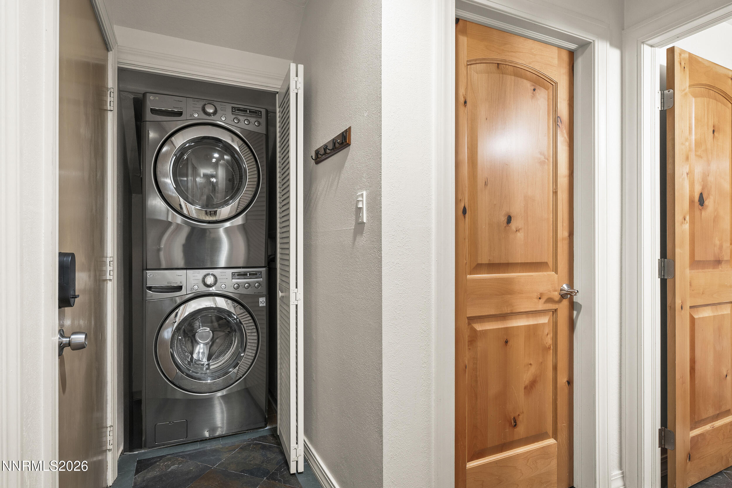 807 Alder Avenue Unit 49 Property Photo 18