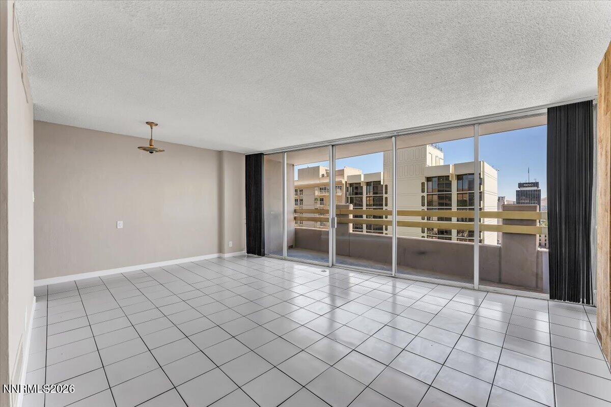 100 N Arlington Avenue Unit 15c Property Photo 10