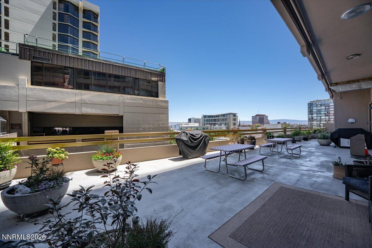 100 N Arlington Avenue Unit 15c Property Photo 32