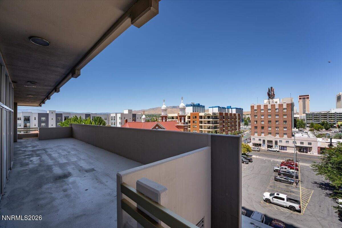 100 N Arlington Avenue Unit 15c Property Photo 53