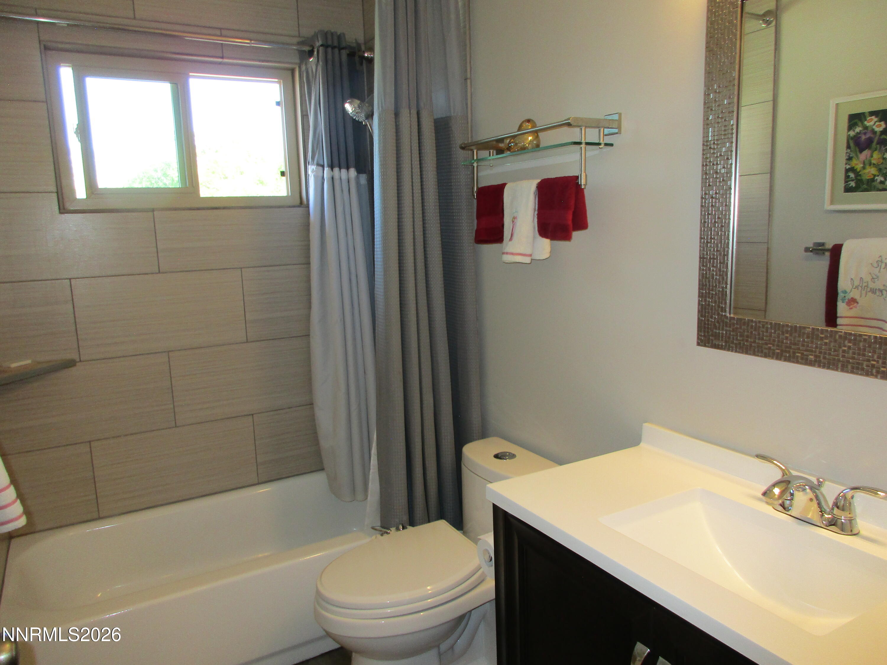 793 N Sutro Terrace Property Photo 23