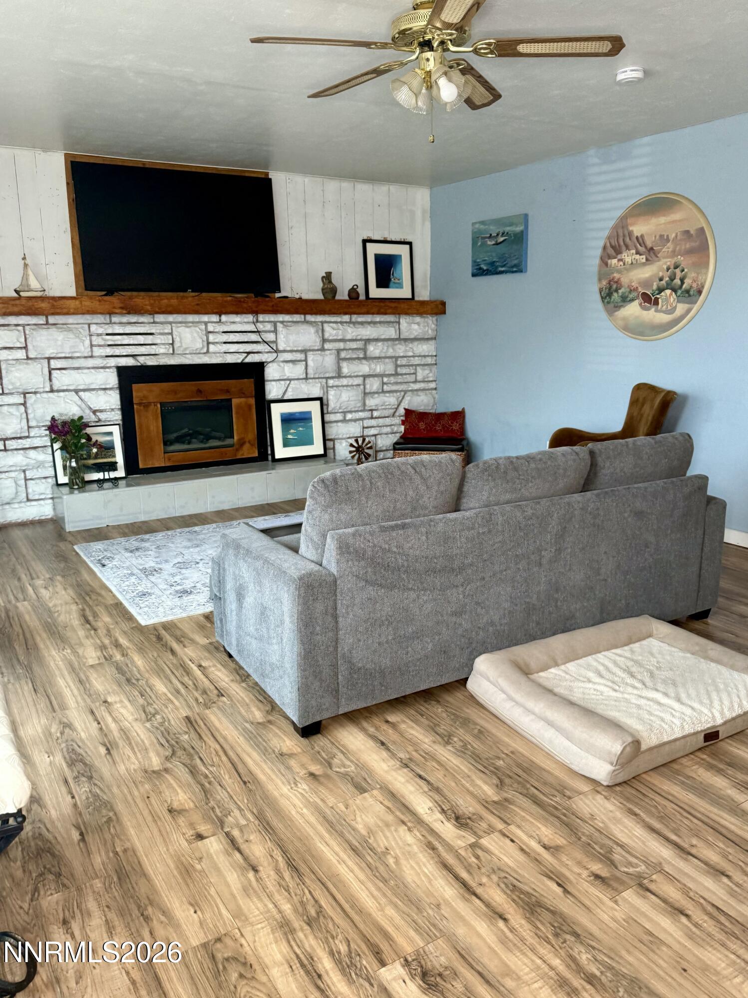 100 Pleasant Street Property Photo 3