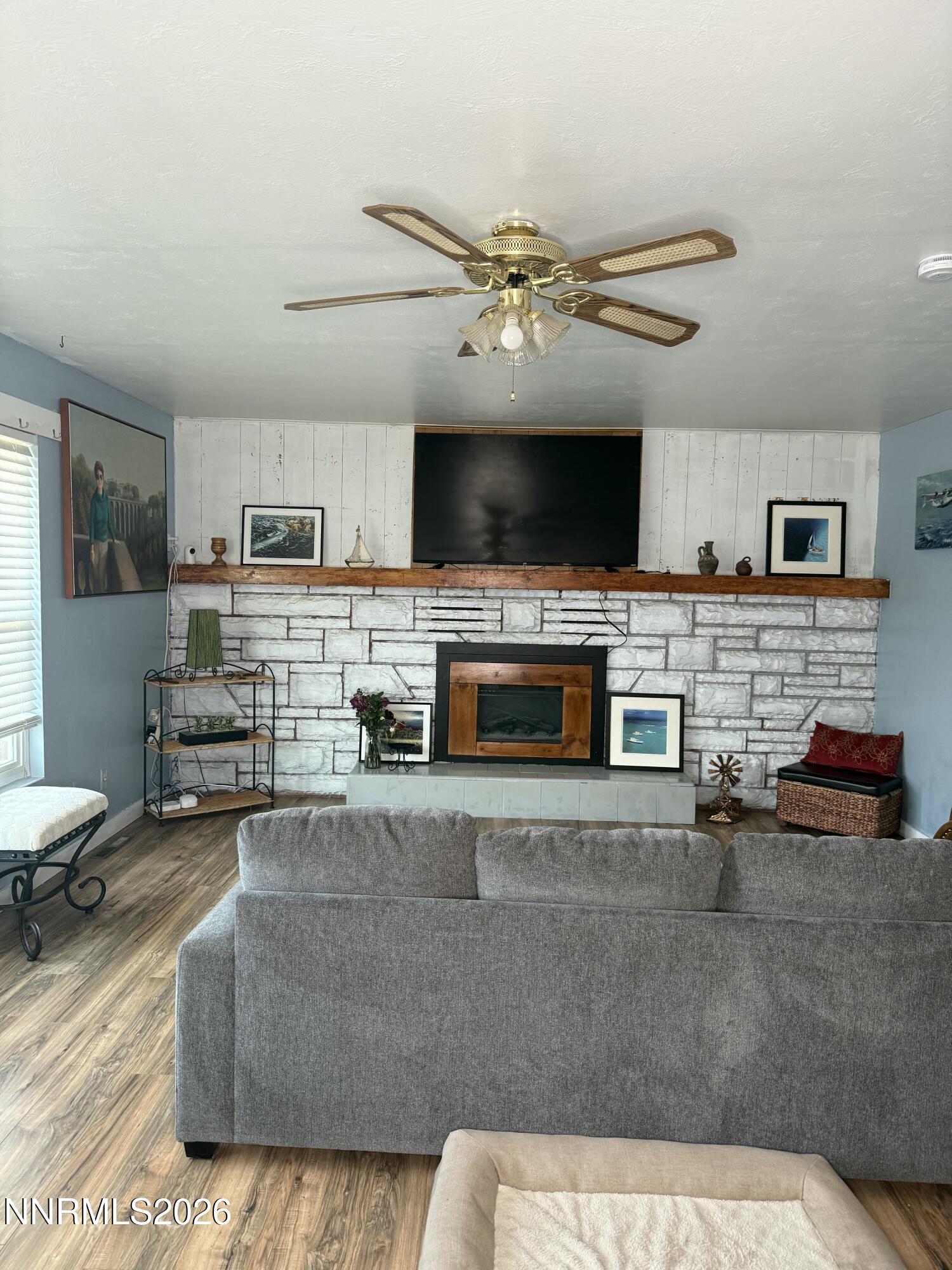 100 Pleasant Street Property Photo 4