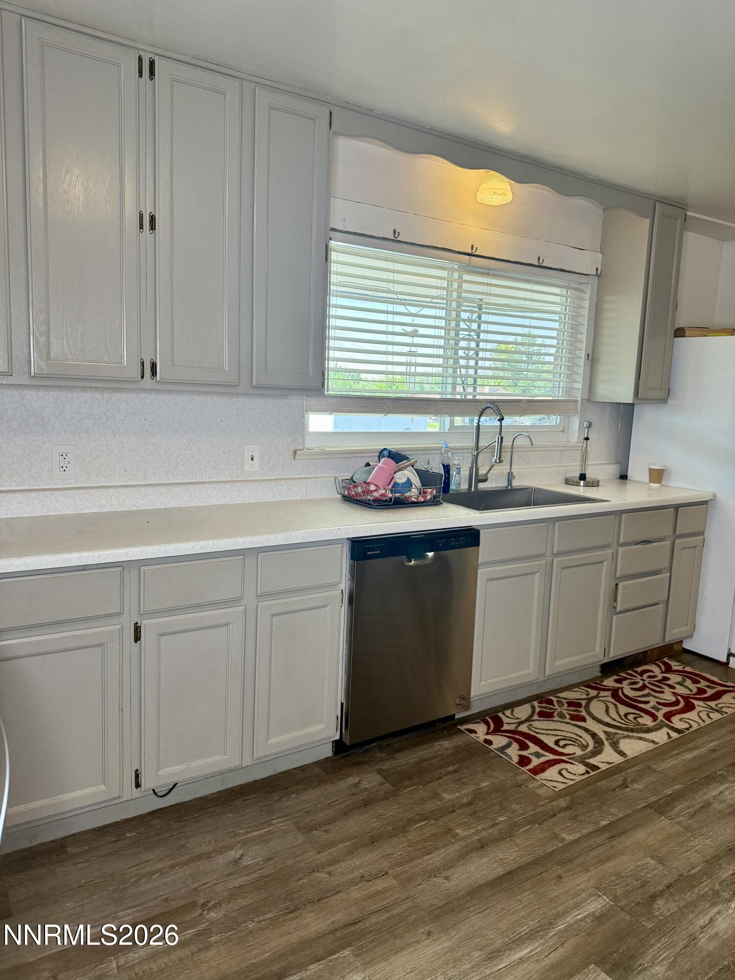 100 Pleasant Street Property Photo 10