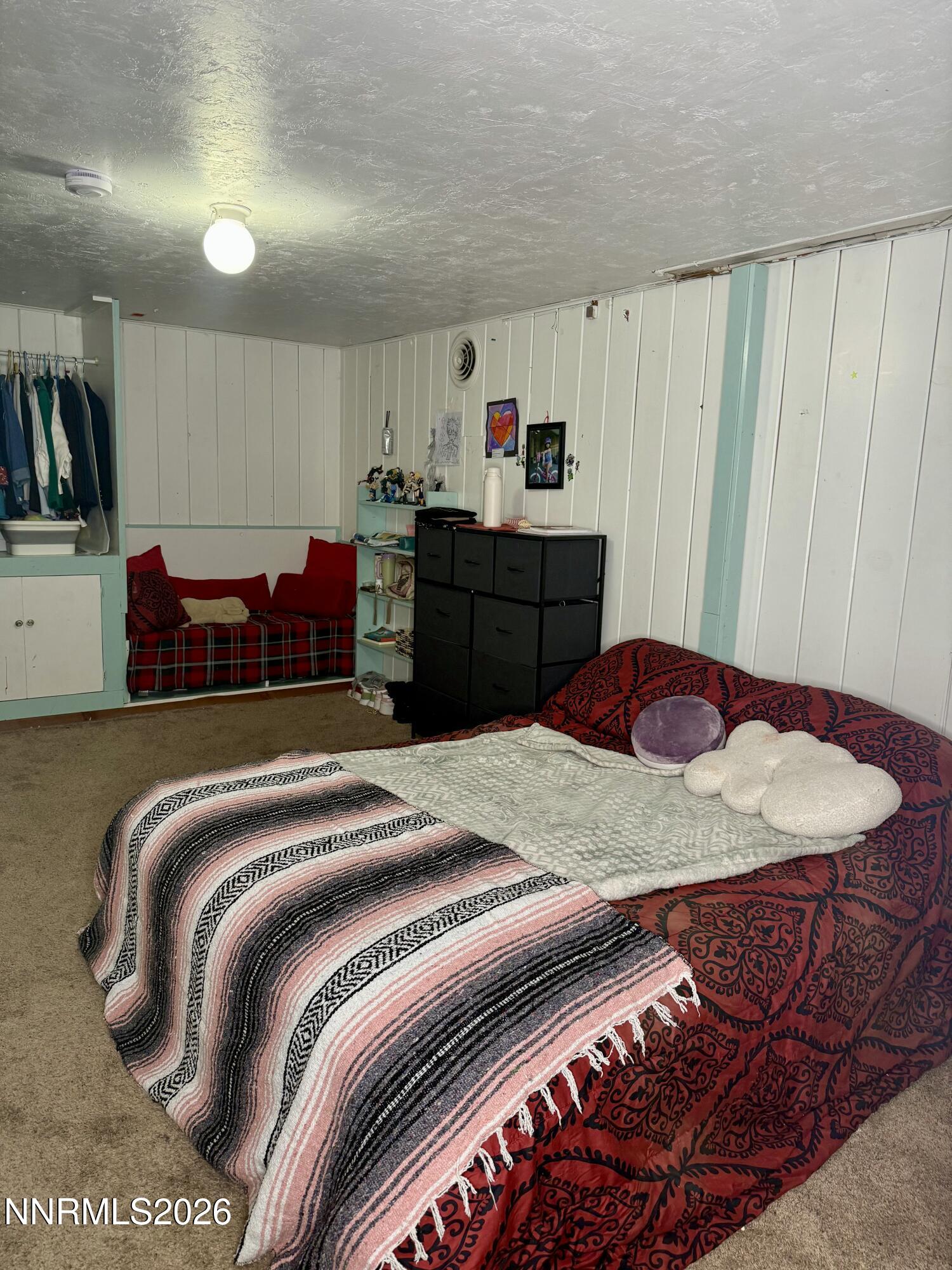 100 Pleasant Street Property Photo 19