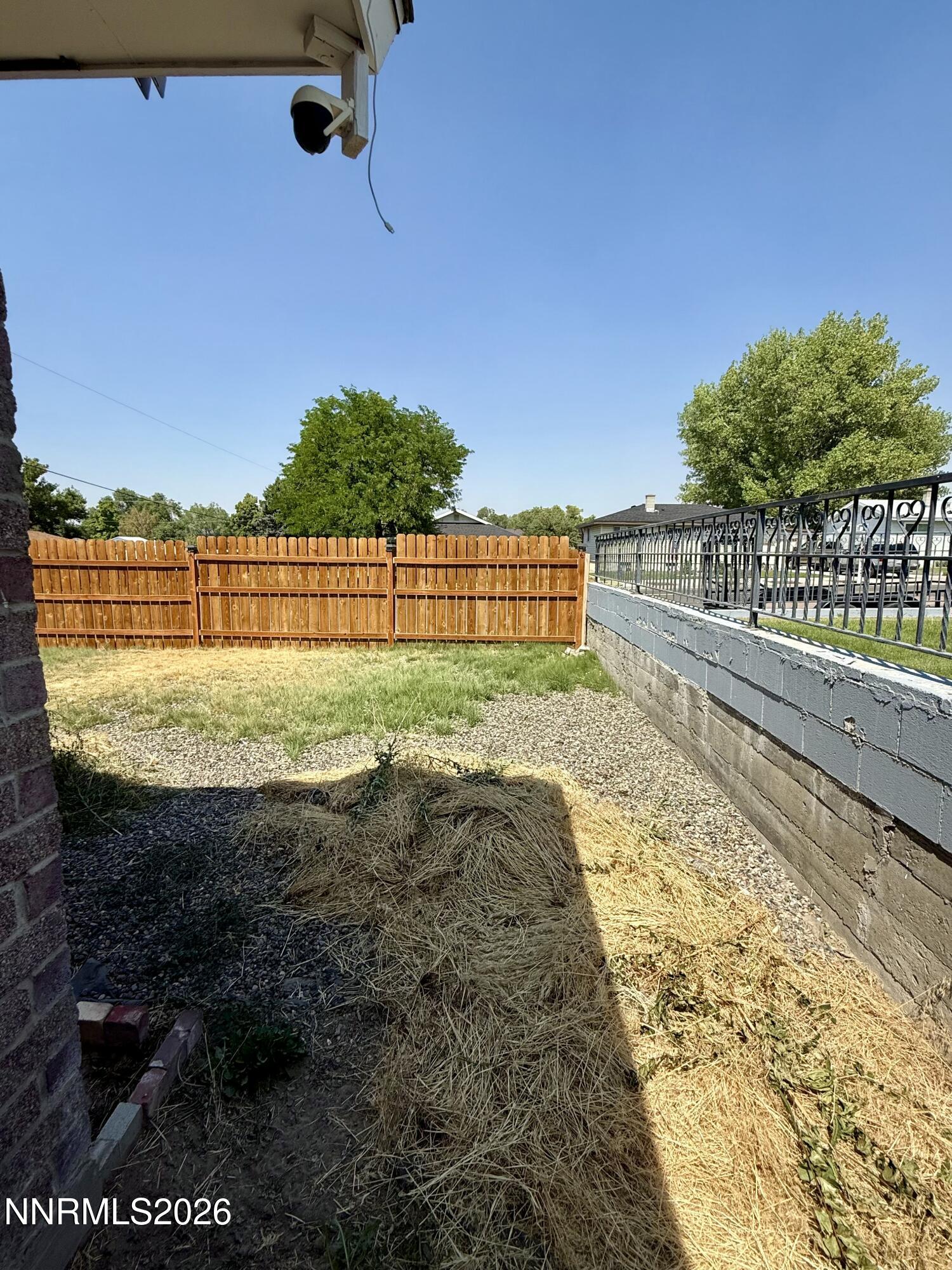 100 Pleasant Street Property Photo 28