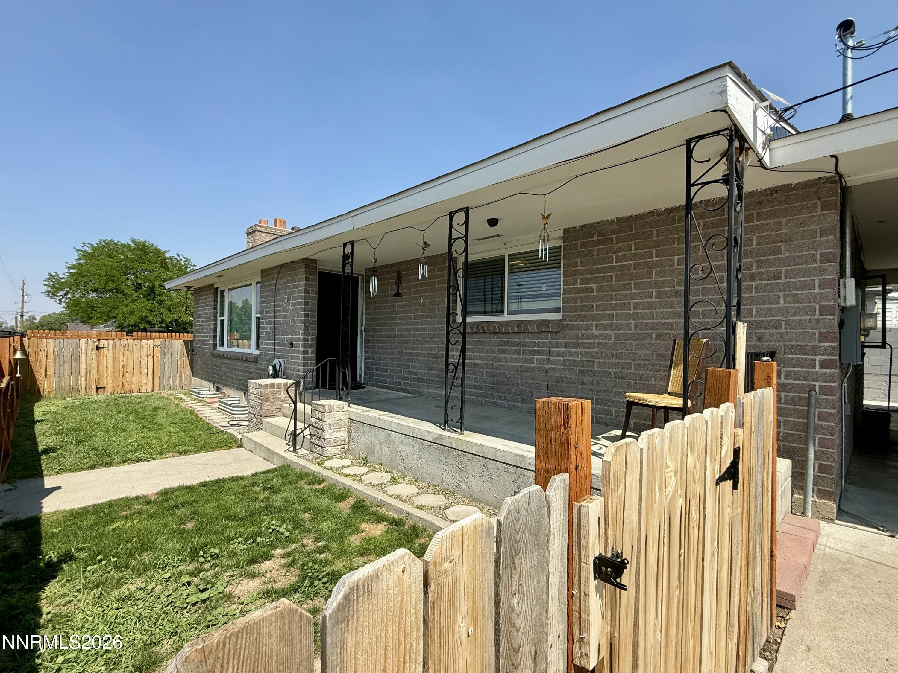 100 Pleasant Street Property Photo 29