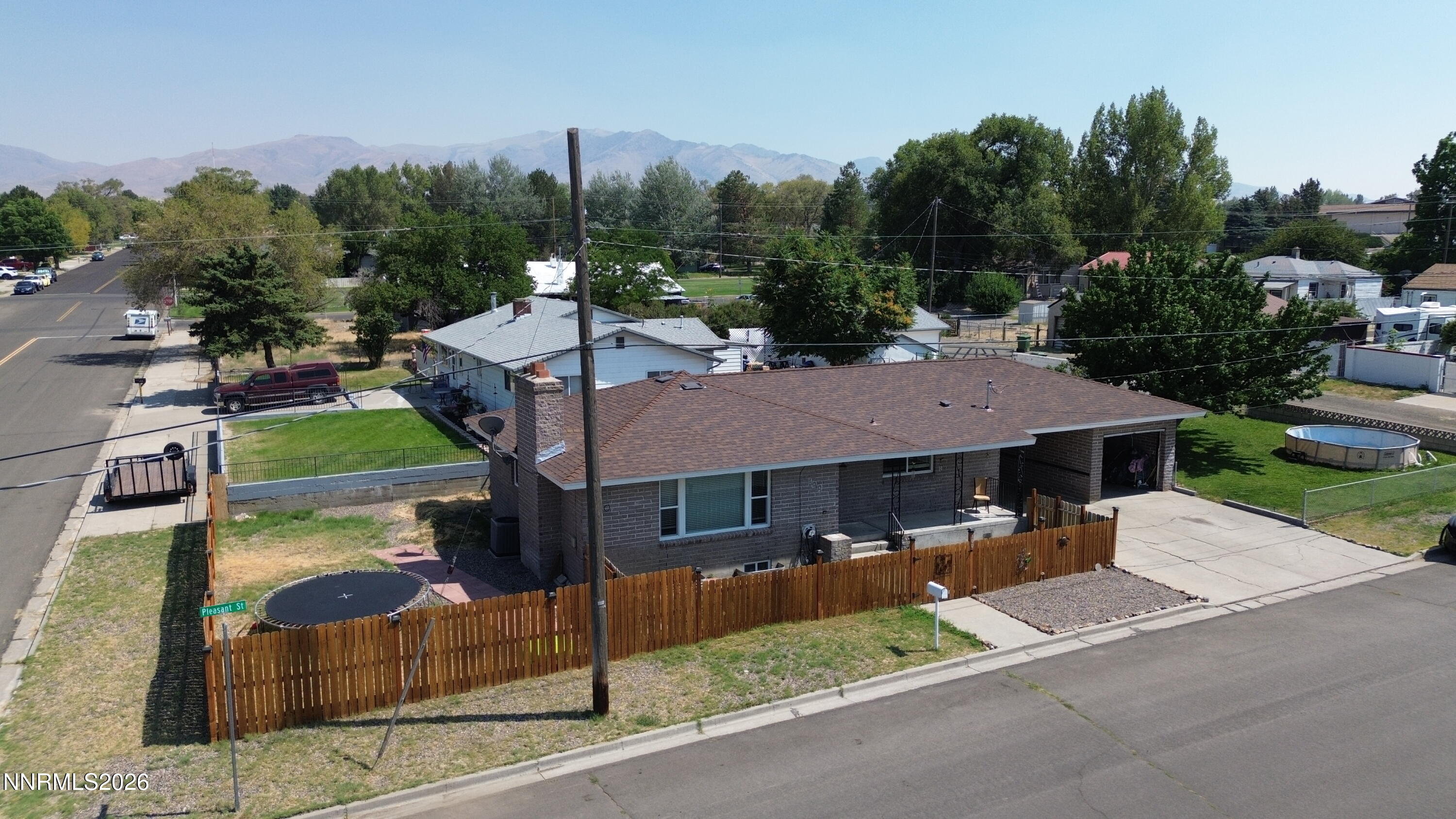 100 Pleasant Street Property Photo 31
