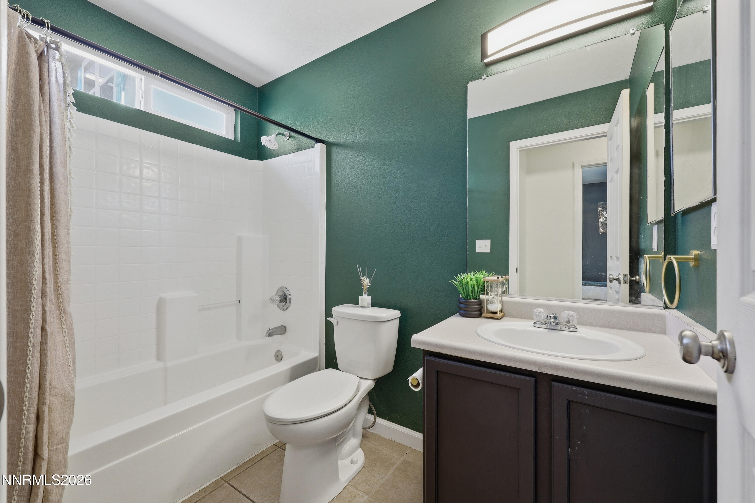 7465 Deveron Drive Property Photo 6
