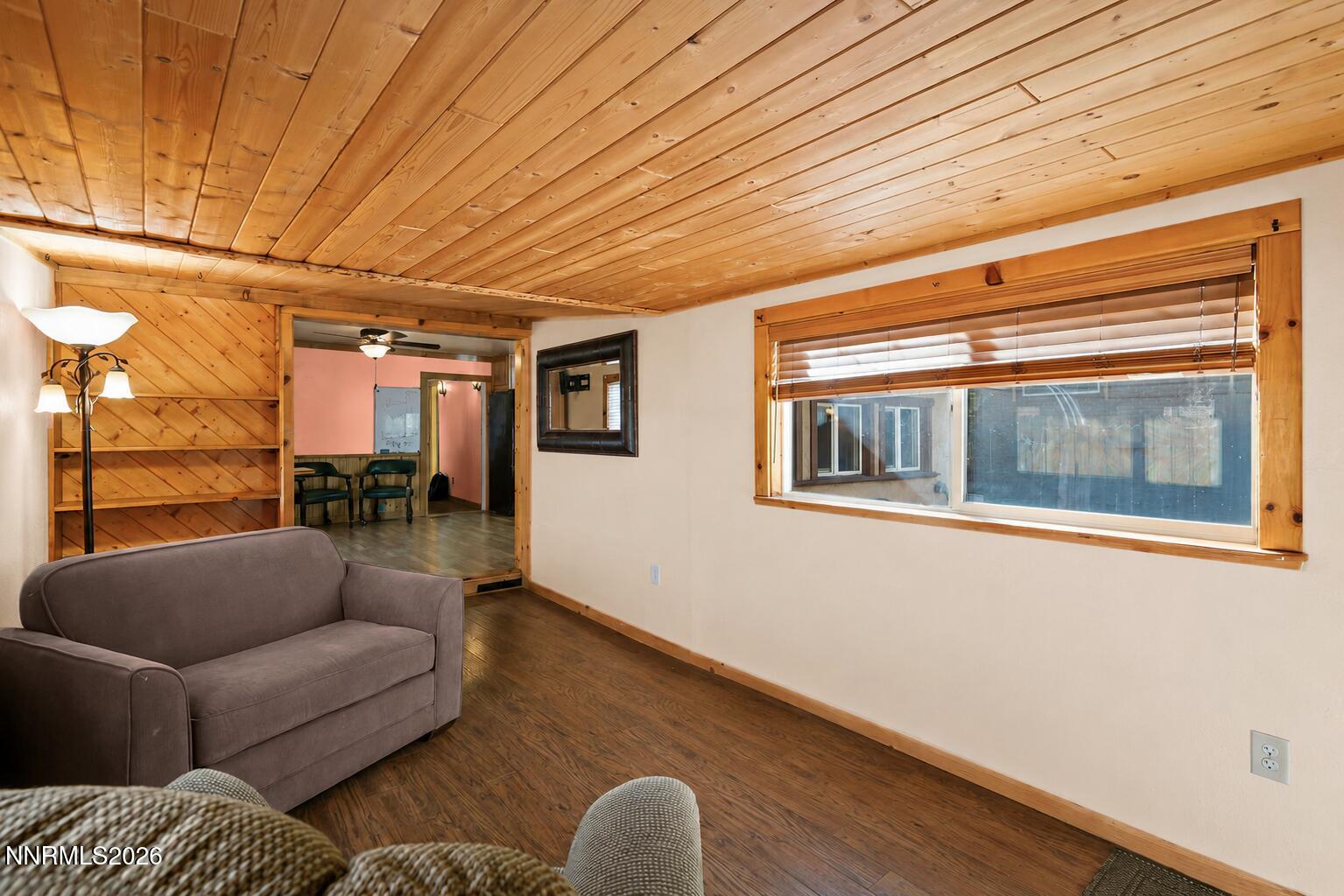 421 14th Street Property Photo 6