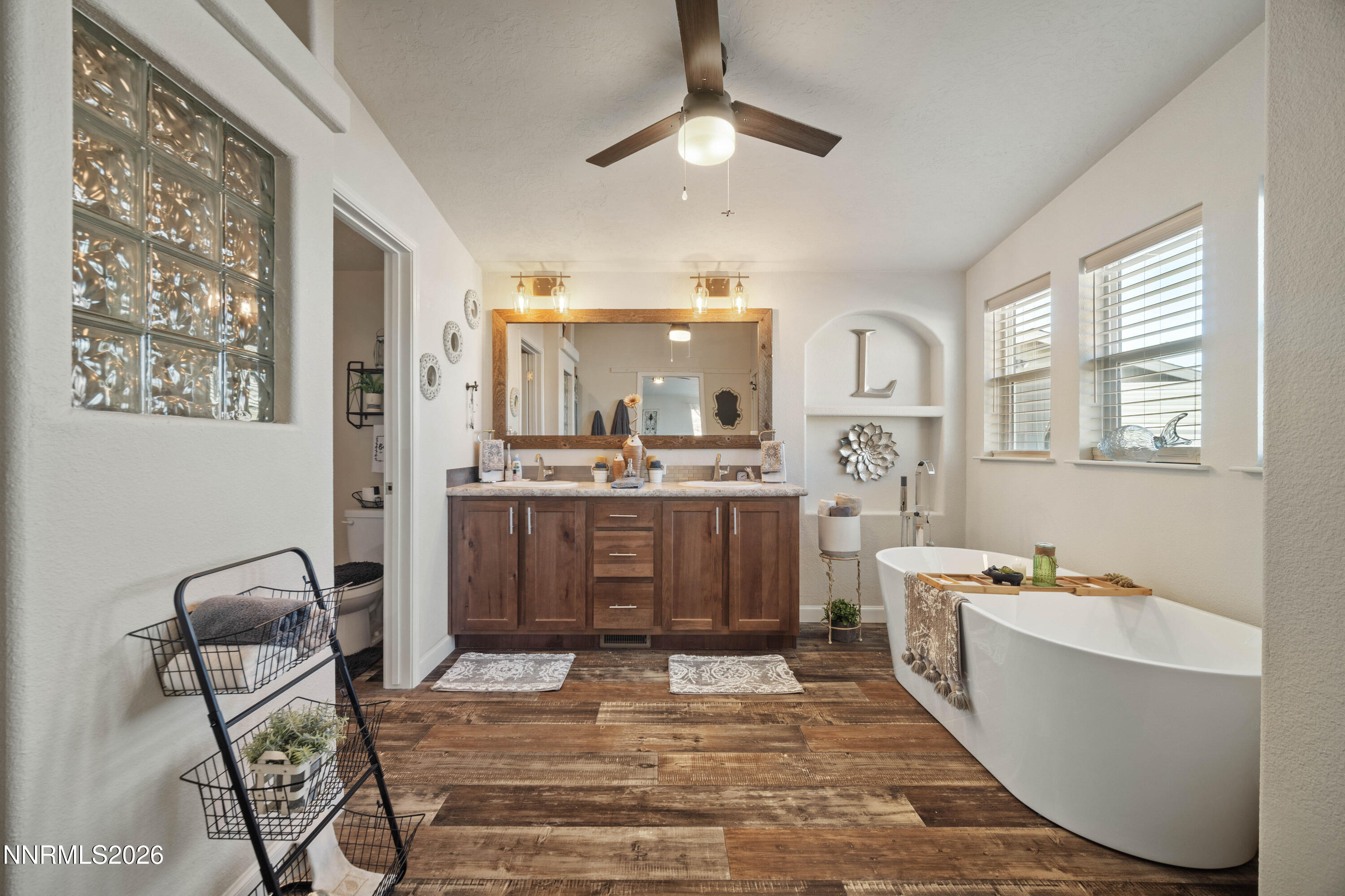 12710 Carson Drive Property Photo 35