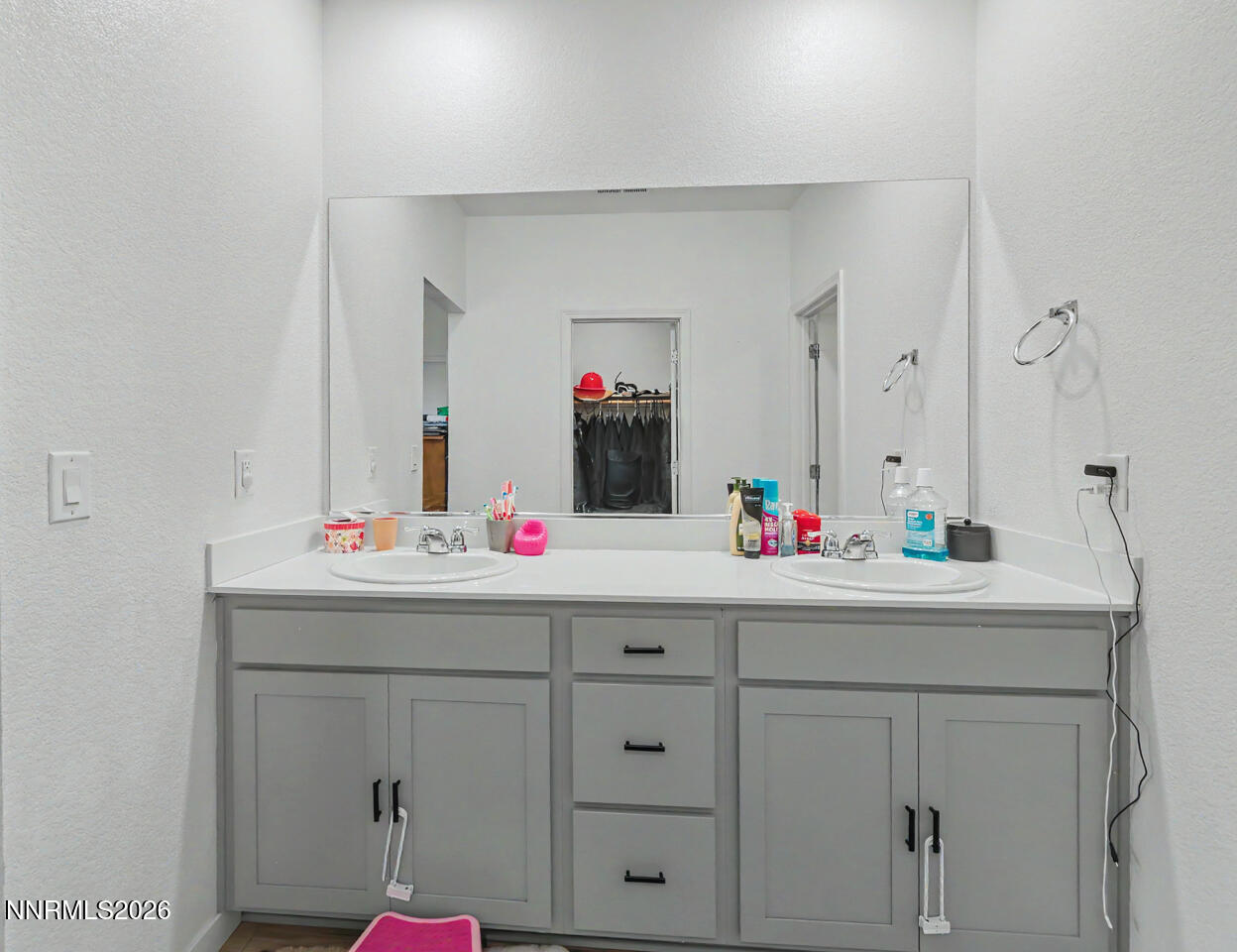 1040 Conifer Drive Property Photo 17