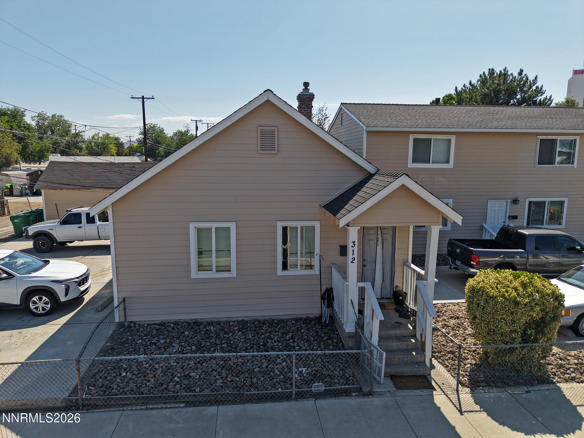 312 16th Street Property Photo 3