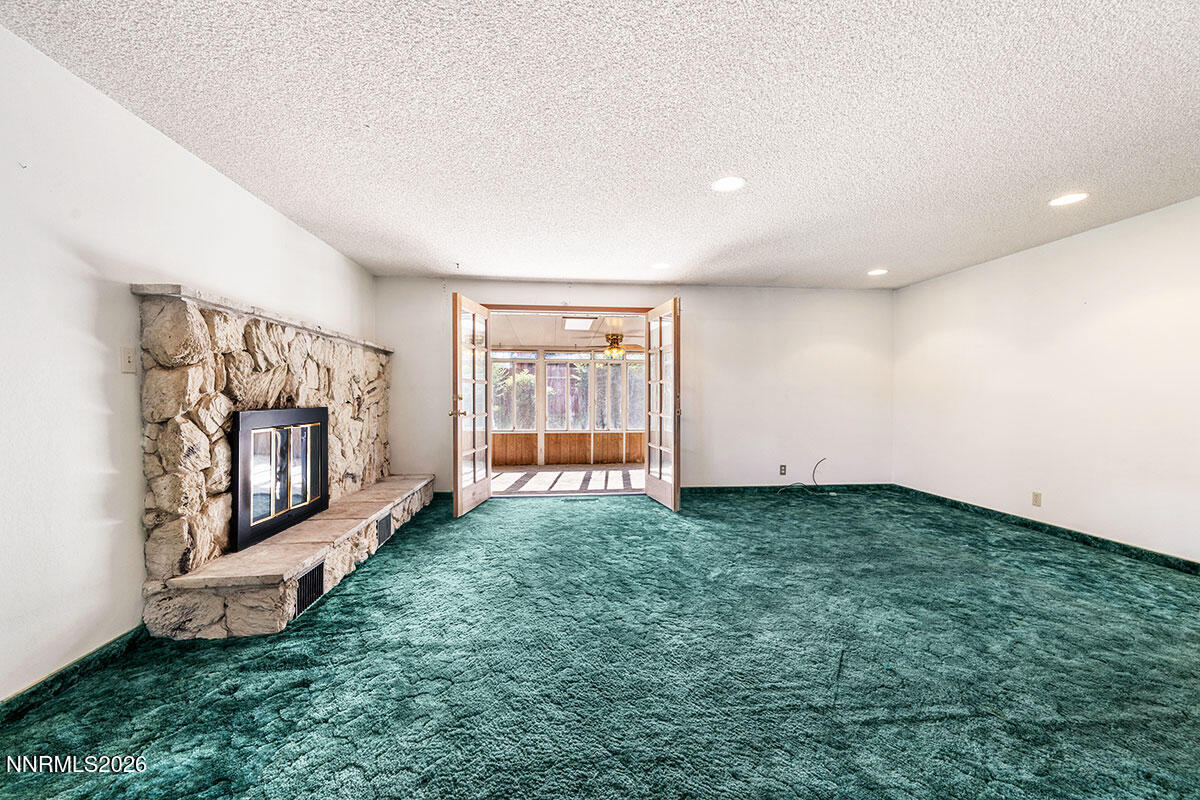 2880 Caballo Drive Property Photo 14